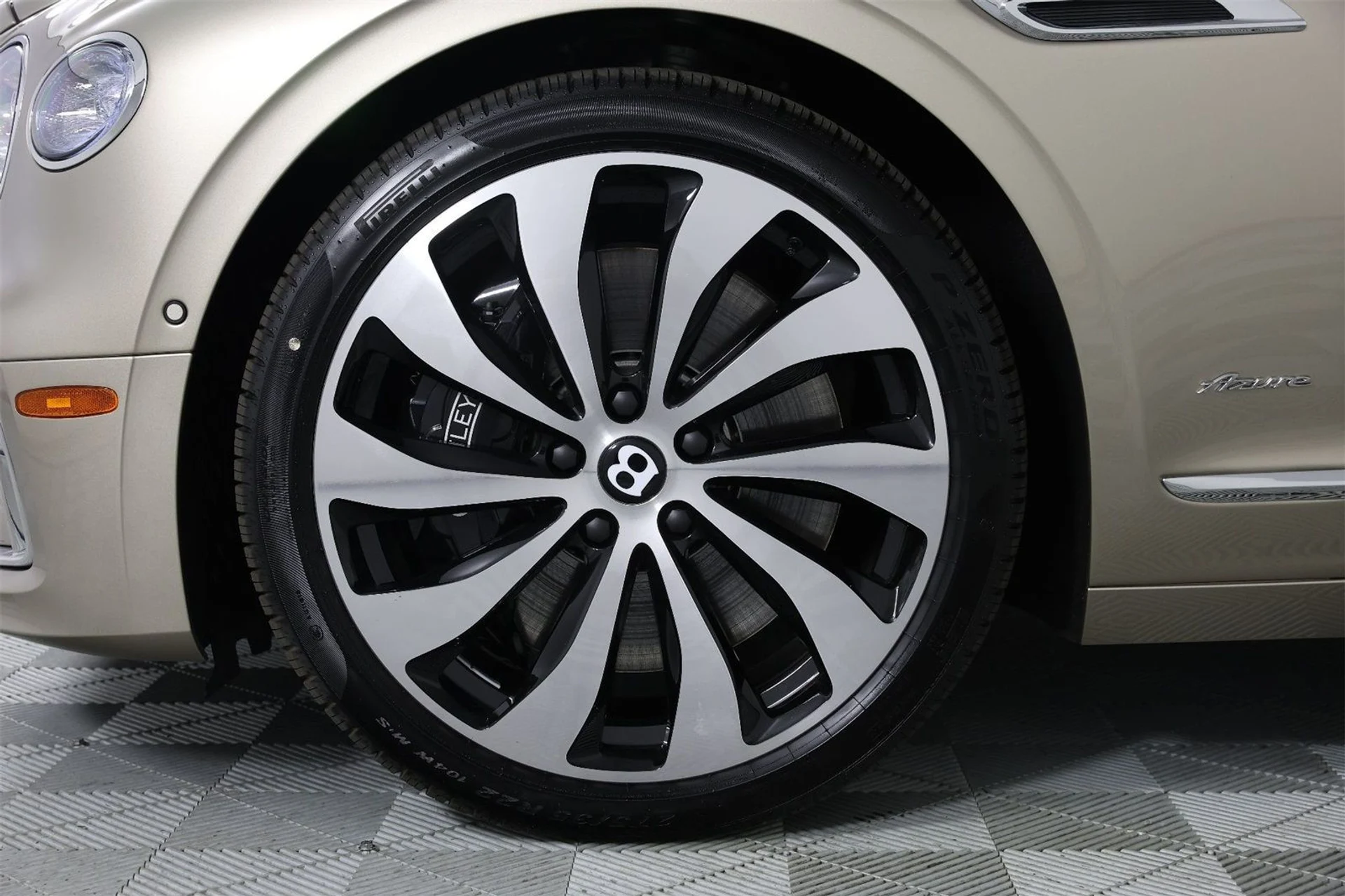 mph005_2156383895_81733d30bfc7d1b6d26001e4874dee01_402d3e592b