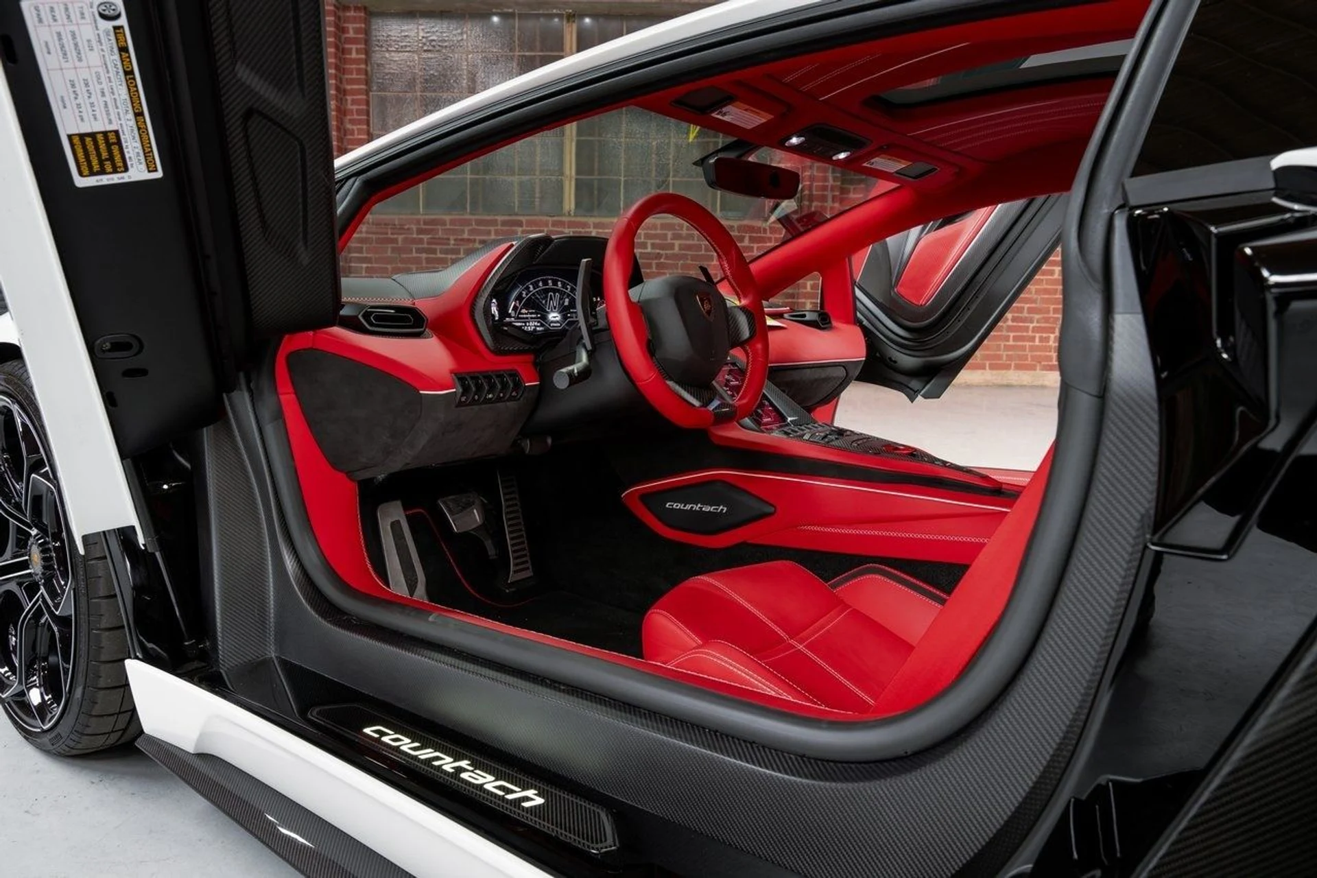 mph005_215790267_e1099d20a44e862a73a6035ab8dc0818x_402af29287