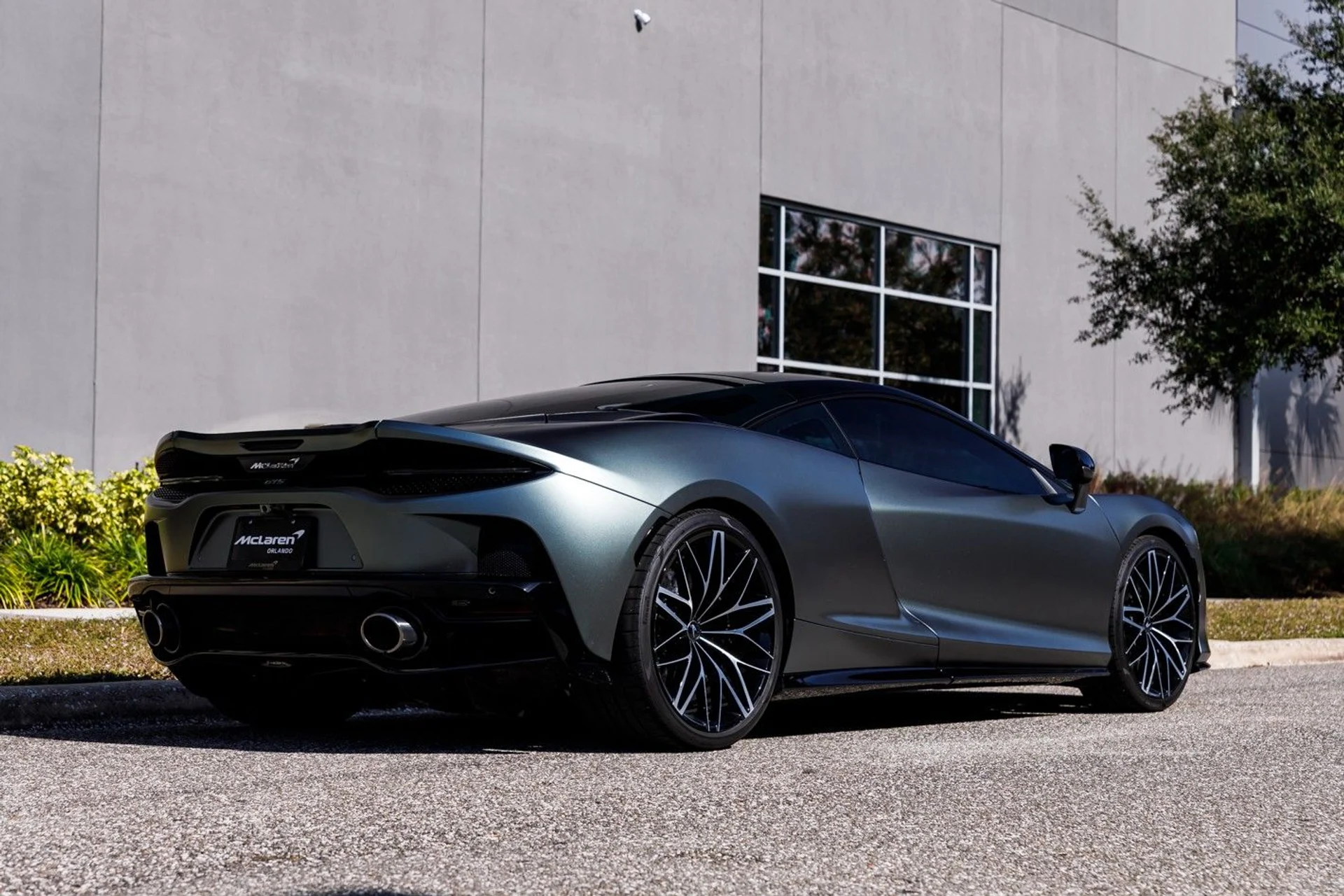 mph005_2158330815_638_p6_l_fb18f7757f