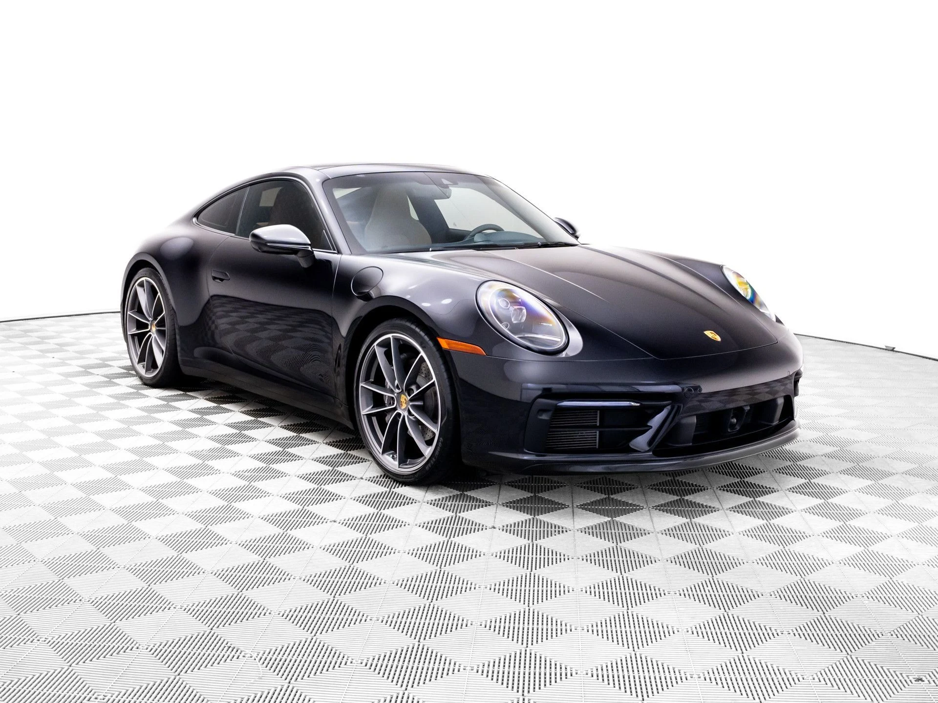 mph005_2158757948_6c2ee6bb2896426bce5d9271edb22c92x_1961051aea