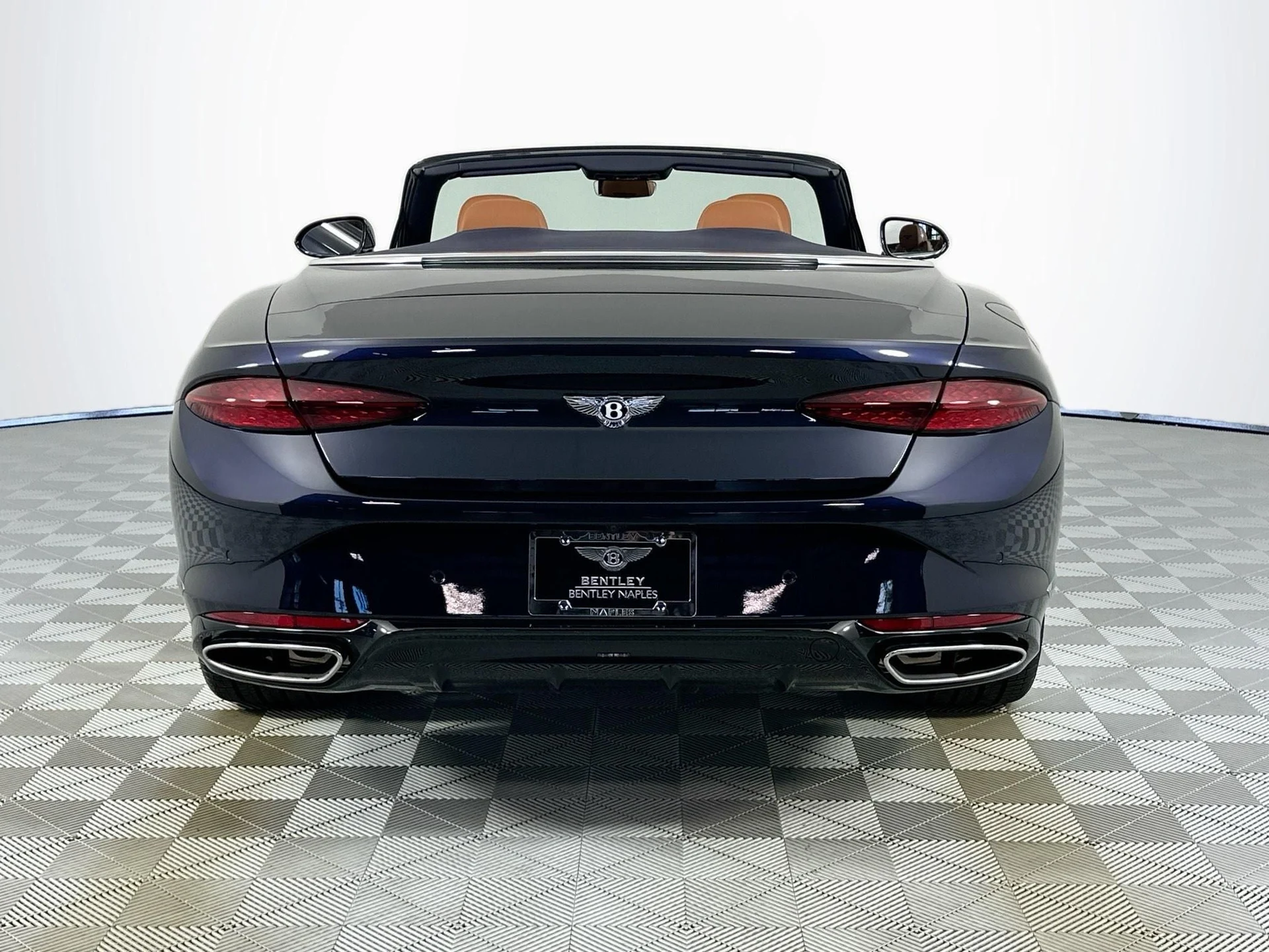 mph005_2158839284_6_ac931d8057