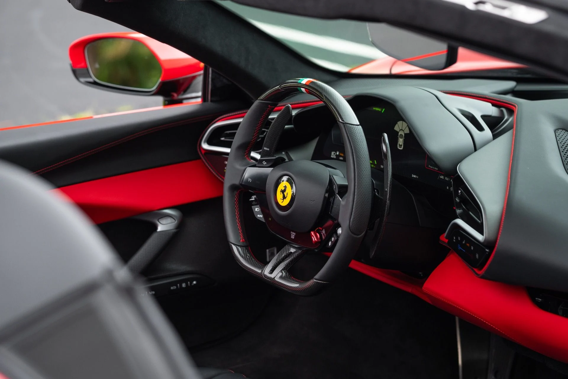 mph005_2161950273_Used_2024_Ferrari_296_GTS_1776982815_dc16468e08