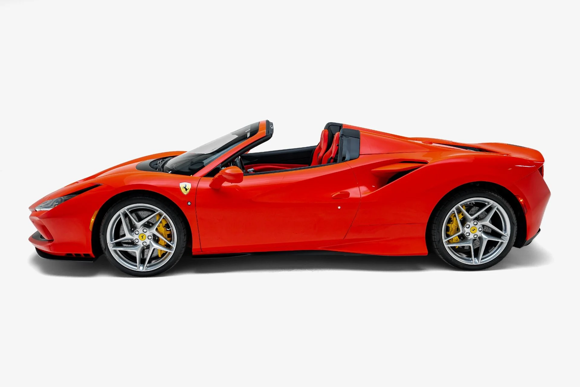 mph005_2169919977_Used_2022_Ferrari_F8_Spider_1788281646_80a7671ebb