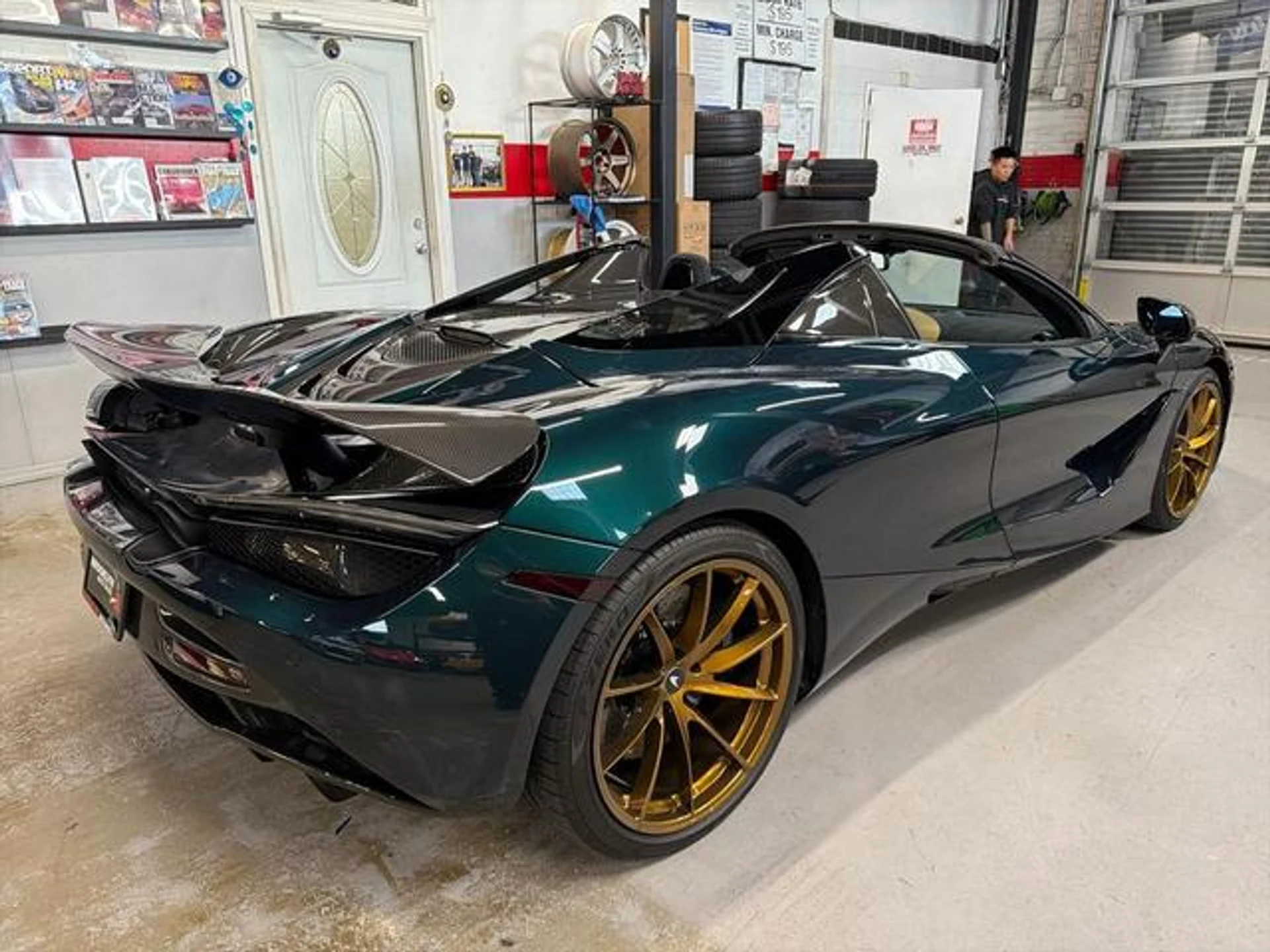 mph005_2172775667_Xvypo_D_Wv_I01_Sm_M8um_Pn_E5_Lew_YWE_501bc50b72