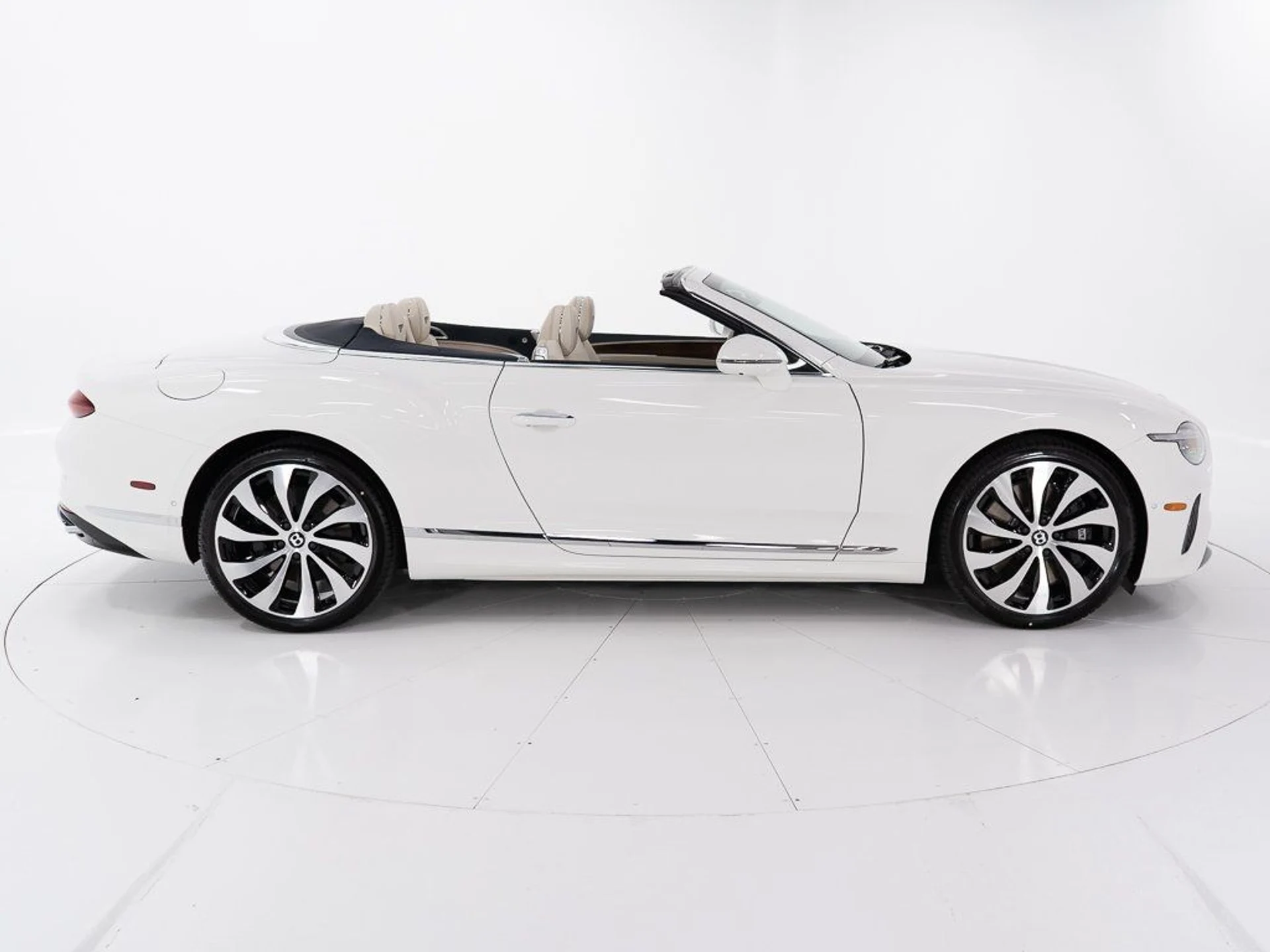 mph005_2173570390_f23919b2786cb61cad78d94db890043a_01a5decfbf