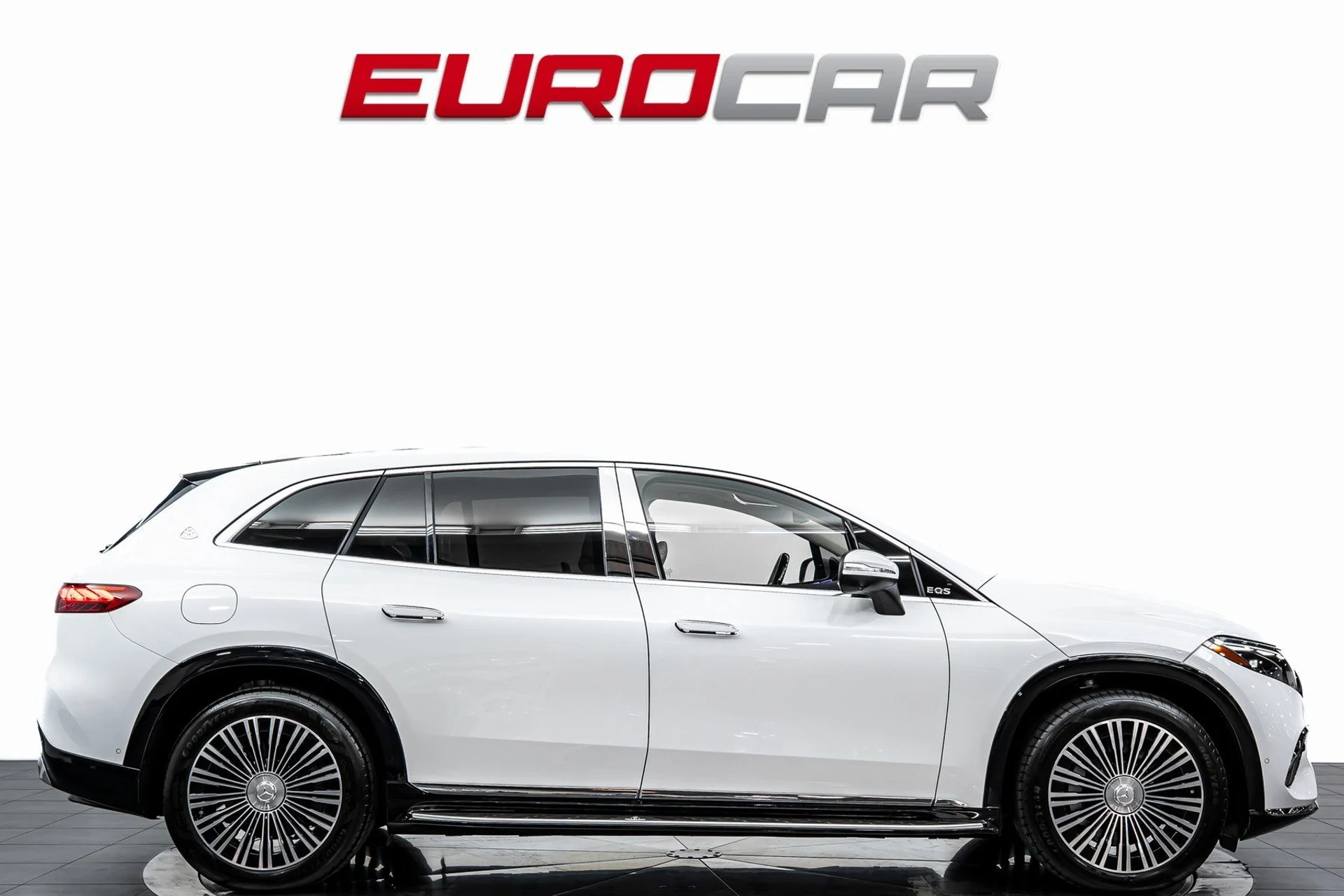 mph005_2177867420_image_6_cb727e408c