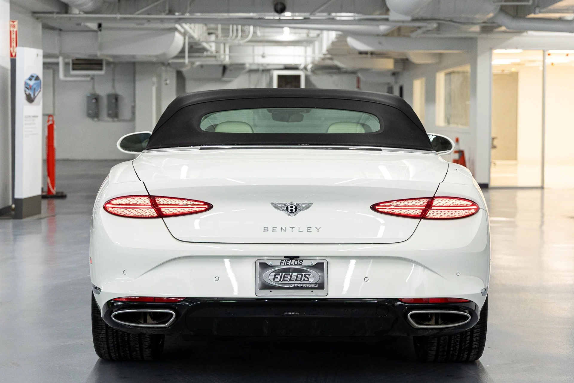 mph005_2177968804_135ca14017f28bc3860e6509503444ebx_ed6546256a