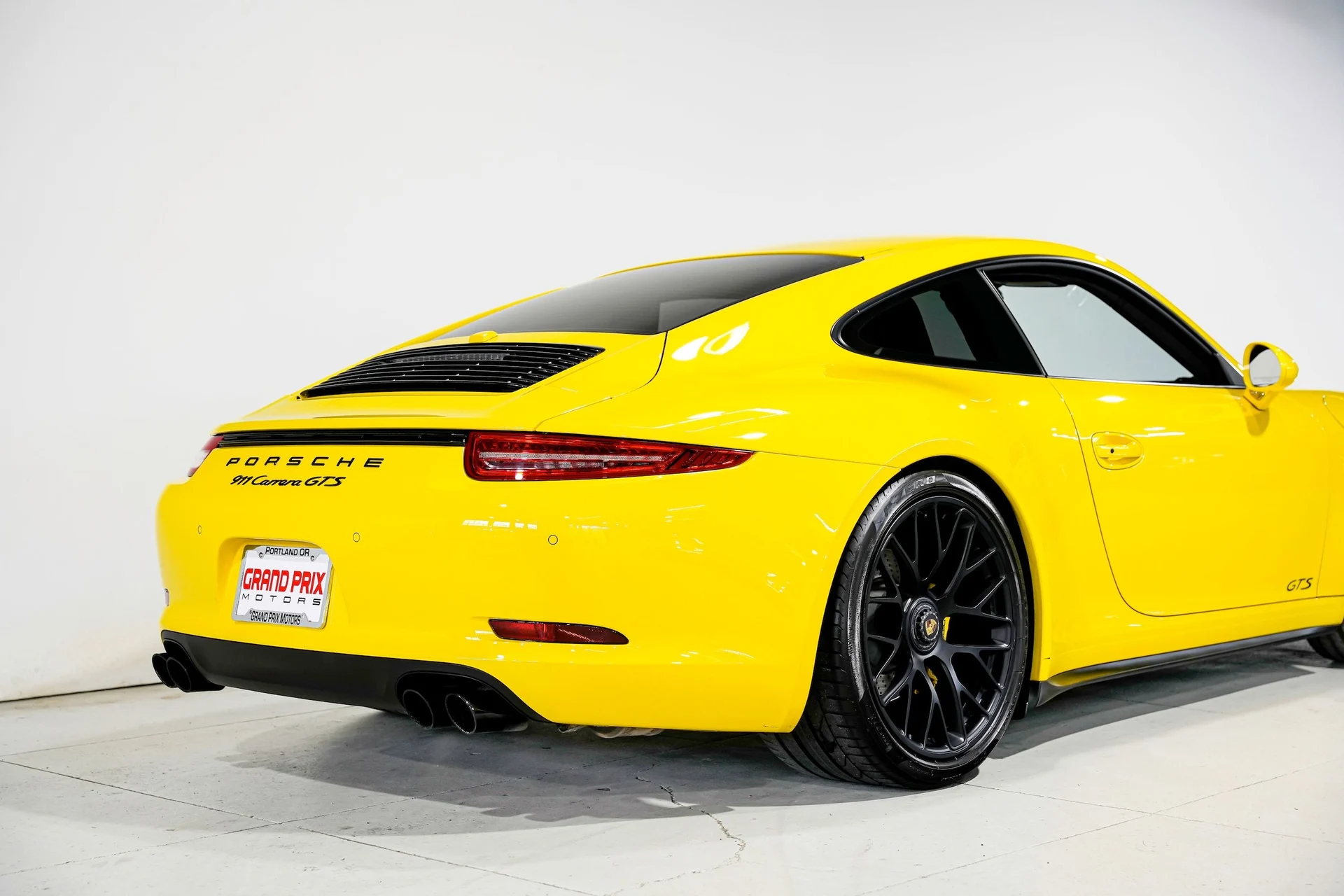 mph005_2180160567_ba26ae69282fbaa0effe708e3a1ef73ex_10003f275a