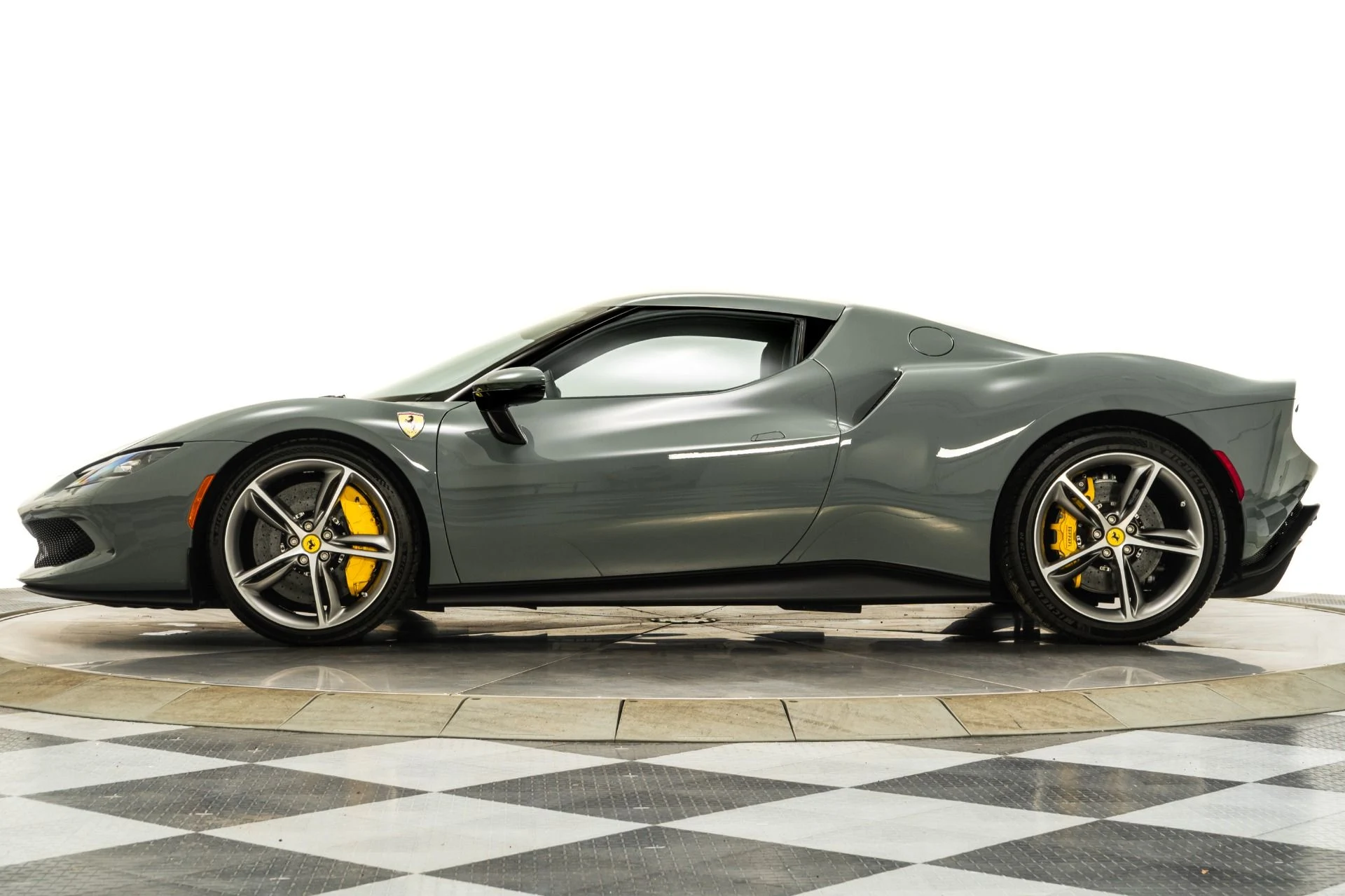 mph005_2181402126_Used_2023_Ferrari_296_GTB_1755616827_267d0f4316