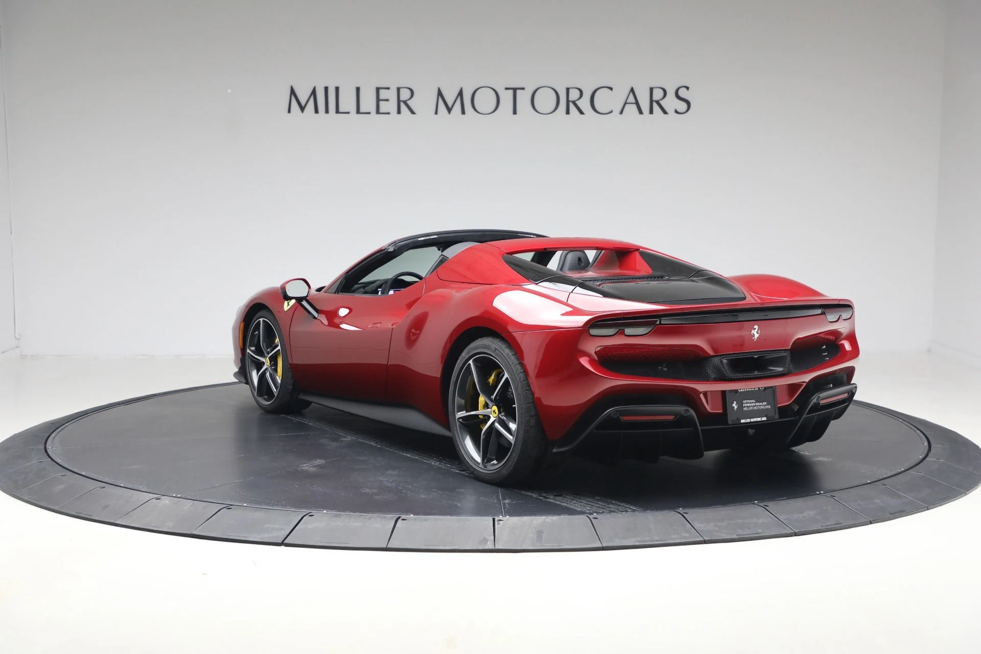 mph005_2194461220_Used_2025_Ferrari_296_GTS_1769548301_2d906ee8b1