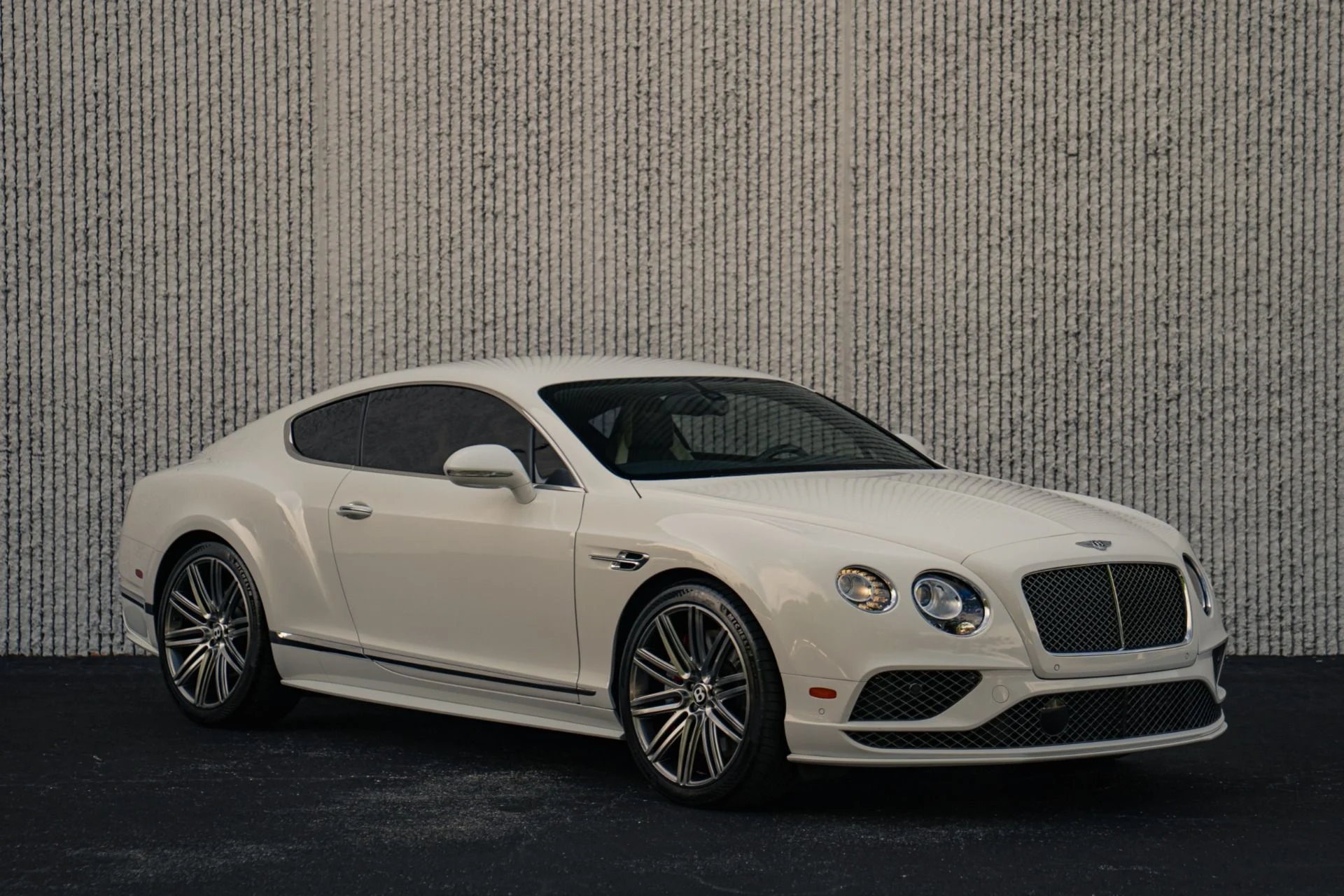 mph005_2200952520_Used_2017_Bentley_Continental_GT_Speed_1787612636_3f65109839