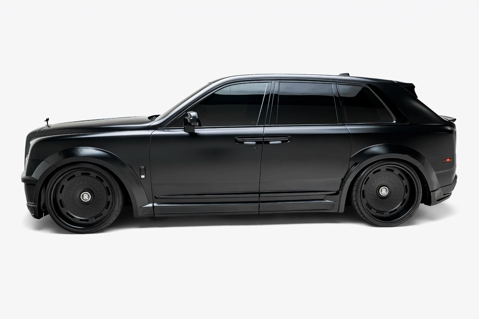 mph005_2201514112_Used_2020_Rolls_Royce_Cullinan_1785280347_51145e8b24