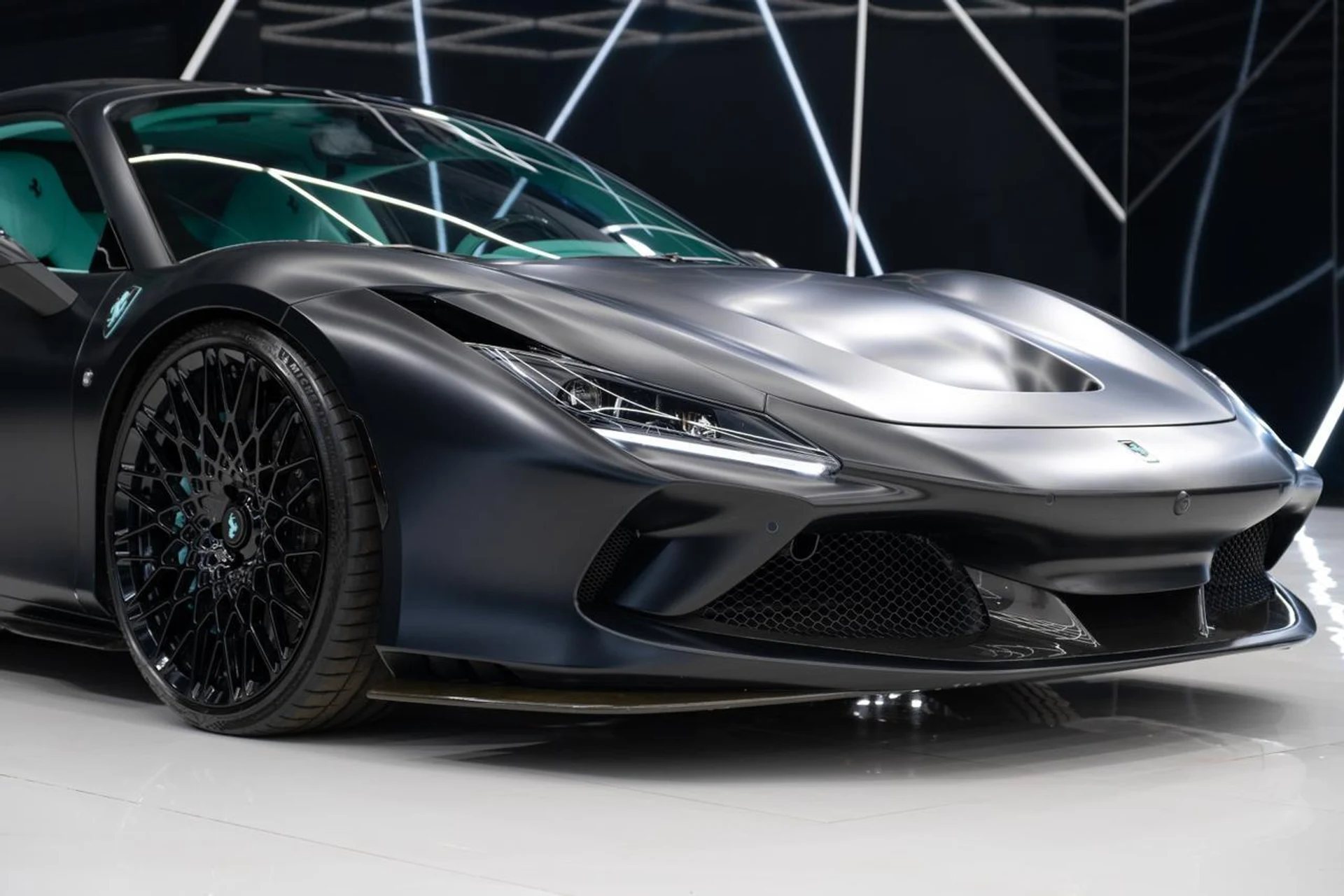 mph005_220736345_f191a38187d5f74fabef7f28f0f46251_9d51a81a87