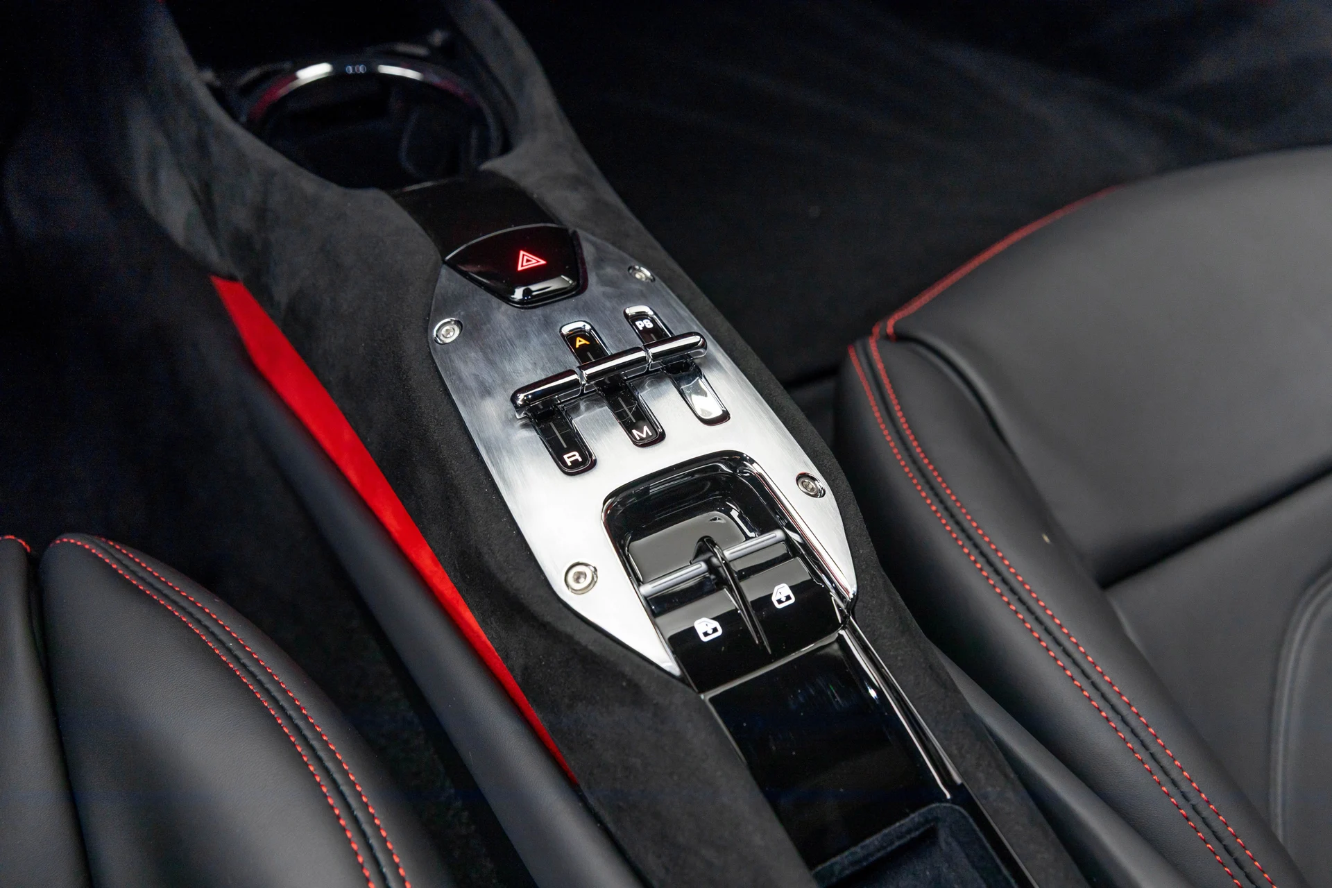 mph005_221583760_ca7110864bcc42499f30ab0a15d08a61_0e1553c327