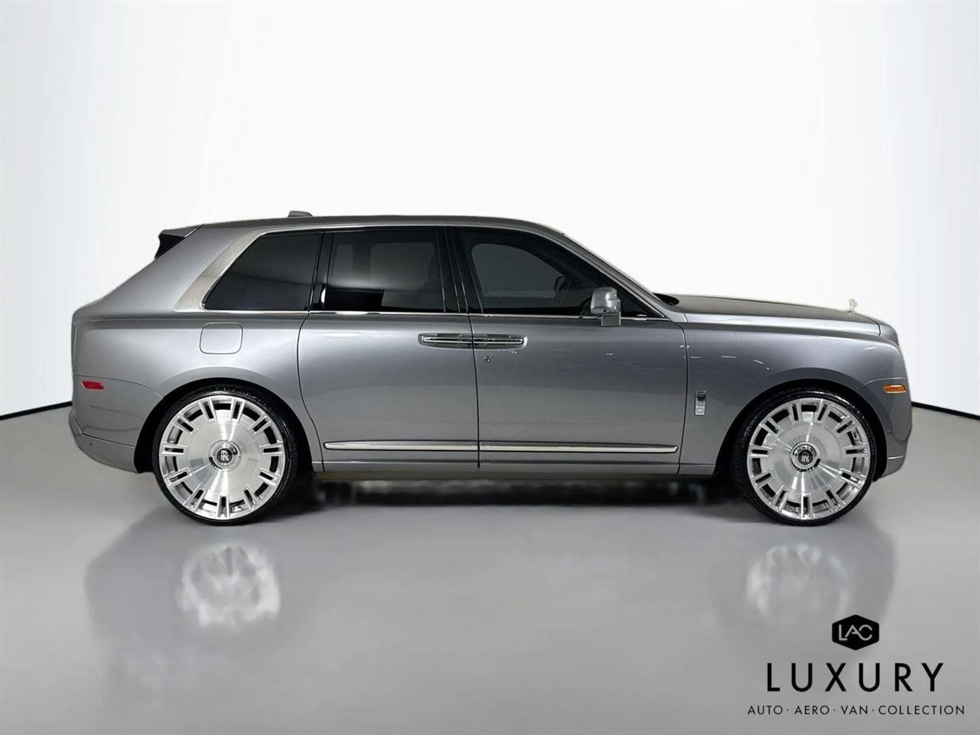 mph005_2225579032_aeffcb80527645dfb23e1c4f0f8be849_0fd786428d