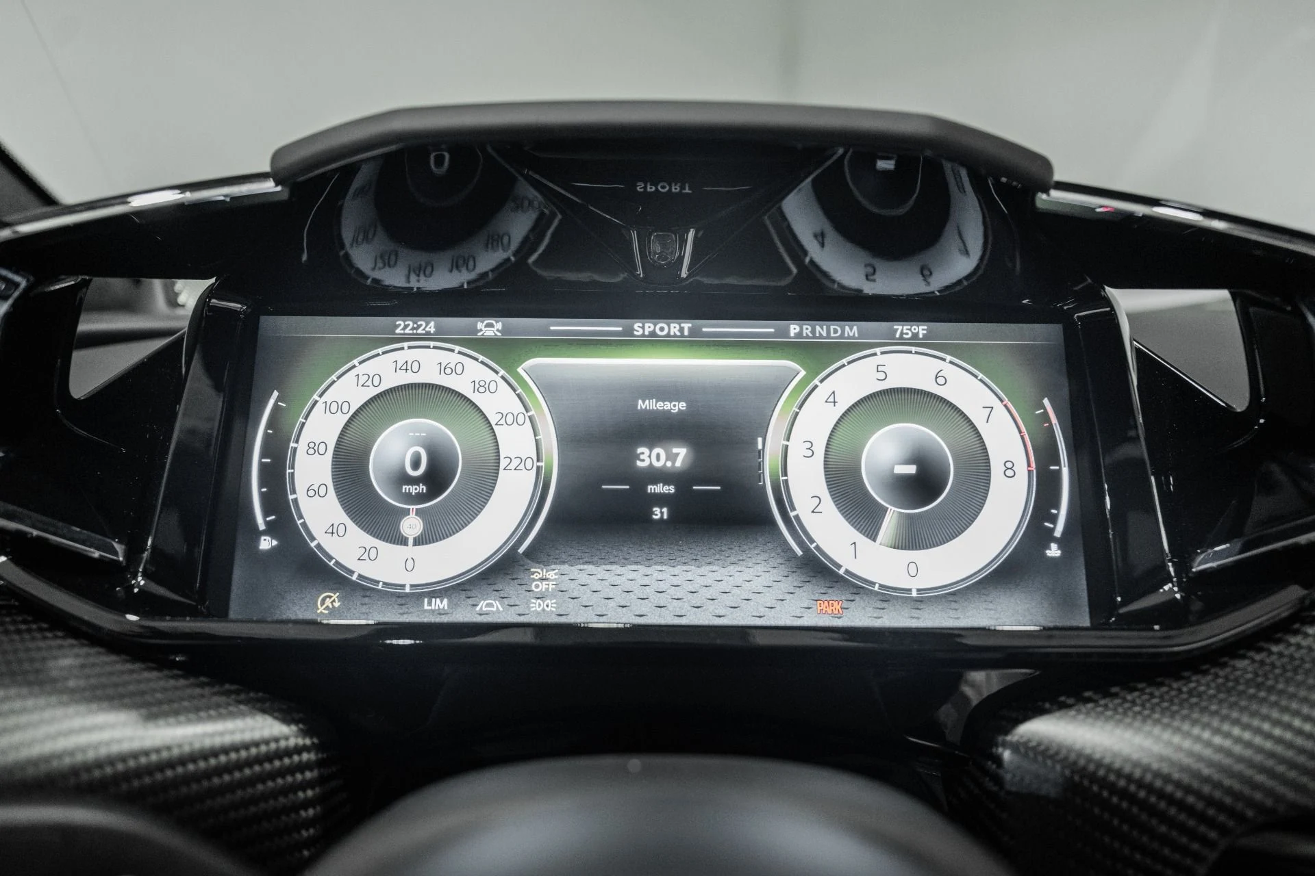 mph005_2230535547_New_2026_Aston_Martin_Vantage_S_Roadster_1780941042_8a8a693e27