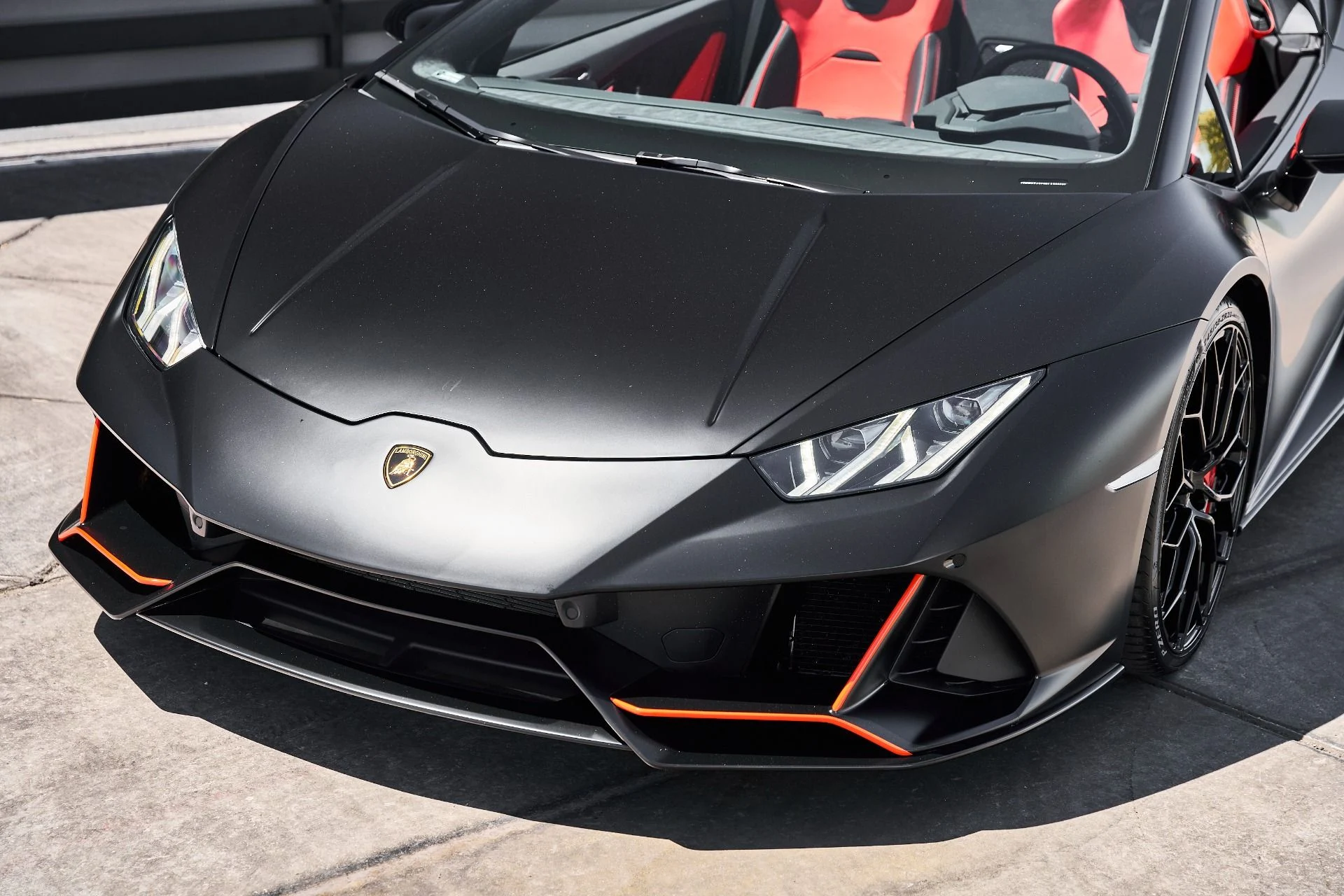 mph005_2231433531_Used_2024_Lamborghini_Huracan_EVO_Base_1778372596_8a2a11ee3a