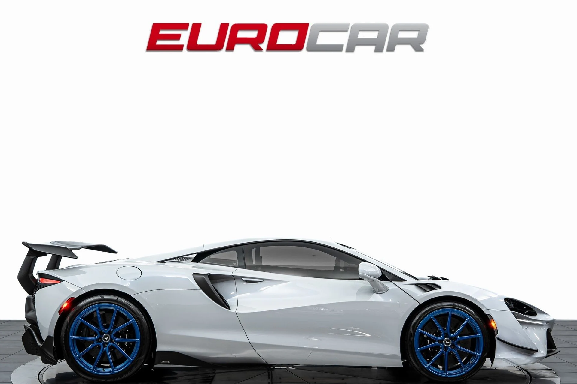 mph005_2234989163_image_6_e275b5fdf3