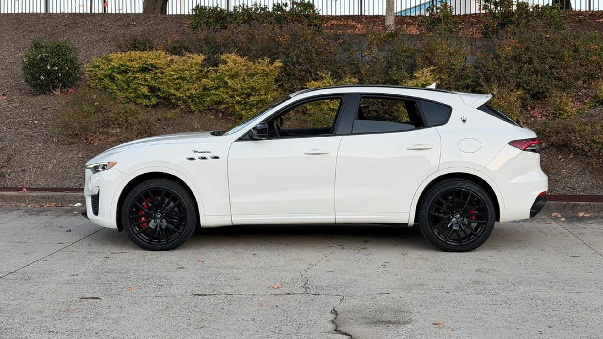 mph005_2237700933_6ca556eadff2442aa6a988a4c2cce1d6_bd2ffed307