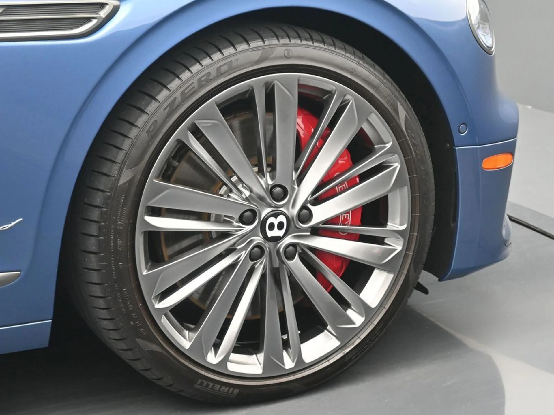 mph005_2239896796_dcd464ae0b73d8613718fbd3225dc4e0x_989ee9aaad