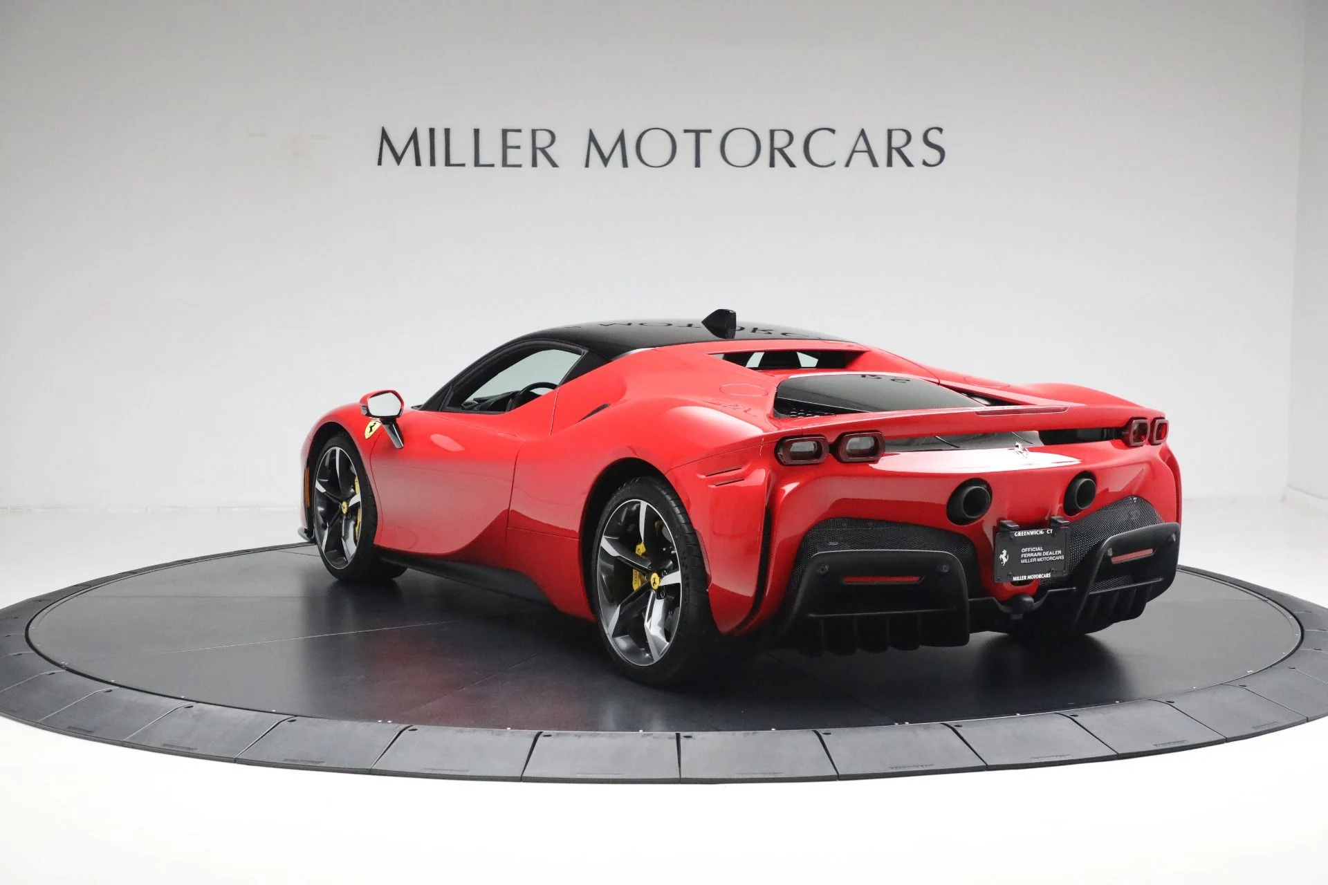 mph005_224627409_Used_2023_Ferrari_SF_90_Stradale_11300eee72