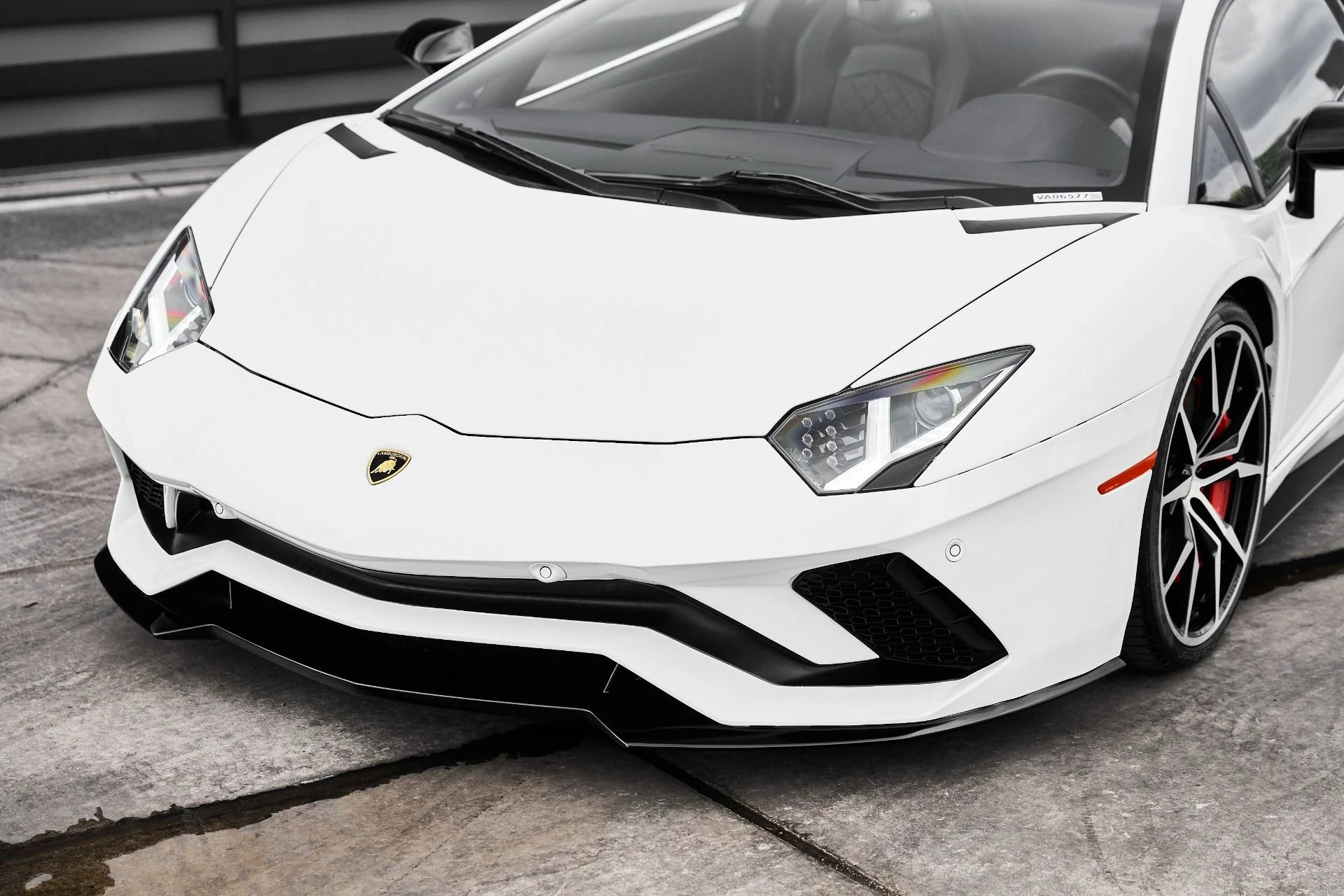 mph005_2255241536_Used_2018_Lamborghini_Aventador_S_Base_1775006799_7b1f7ae671