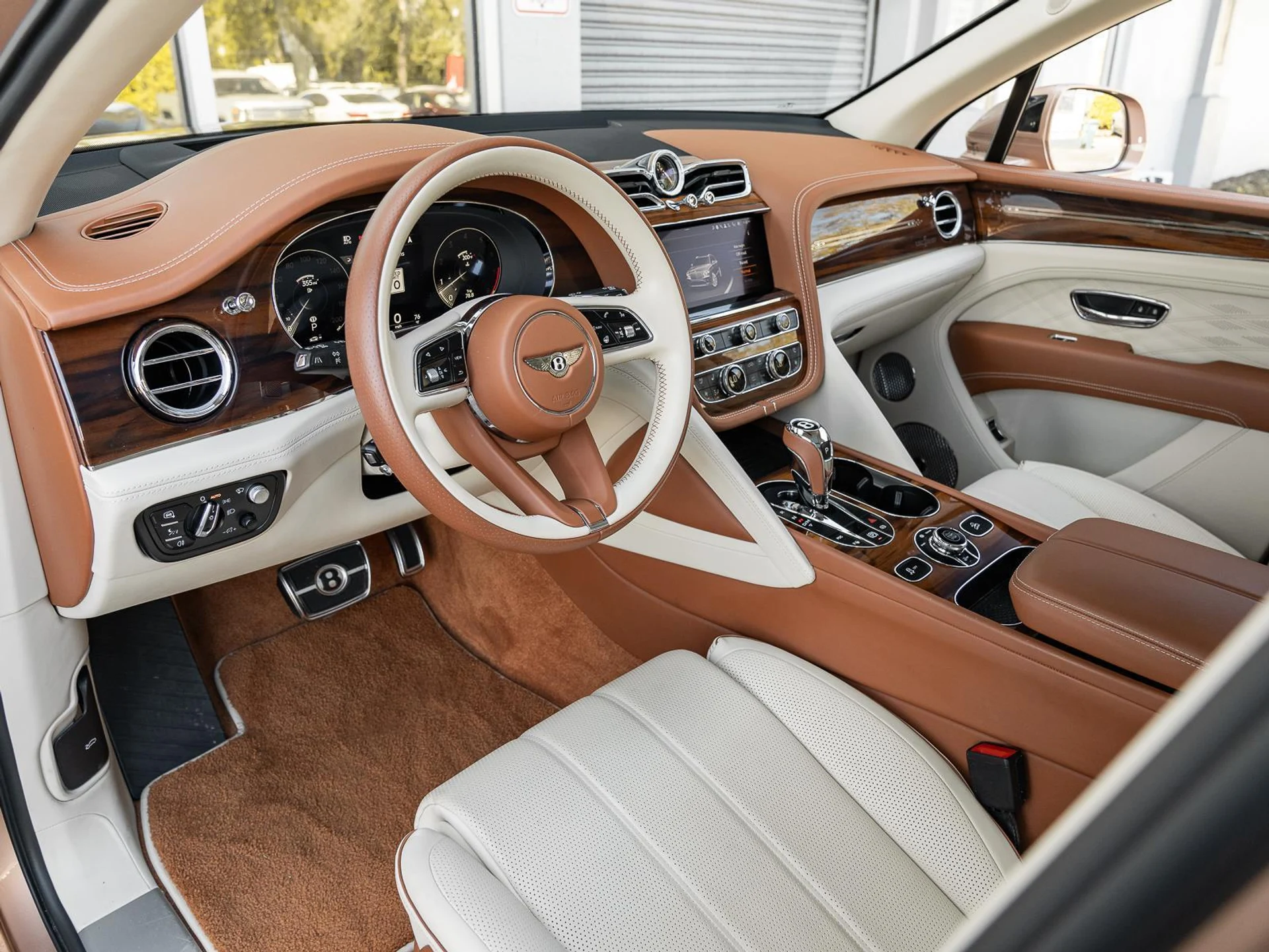 mph005_2255573832_Used_2023_Bentley_Bentayga_EWB_Azure_First_Edition_1772272954_7c1fb416b0