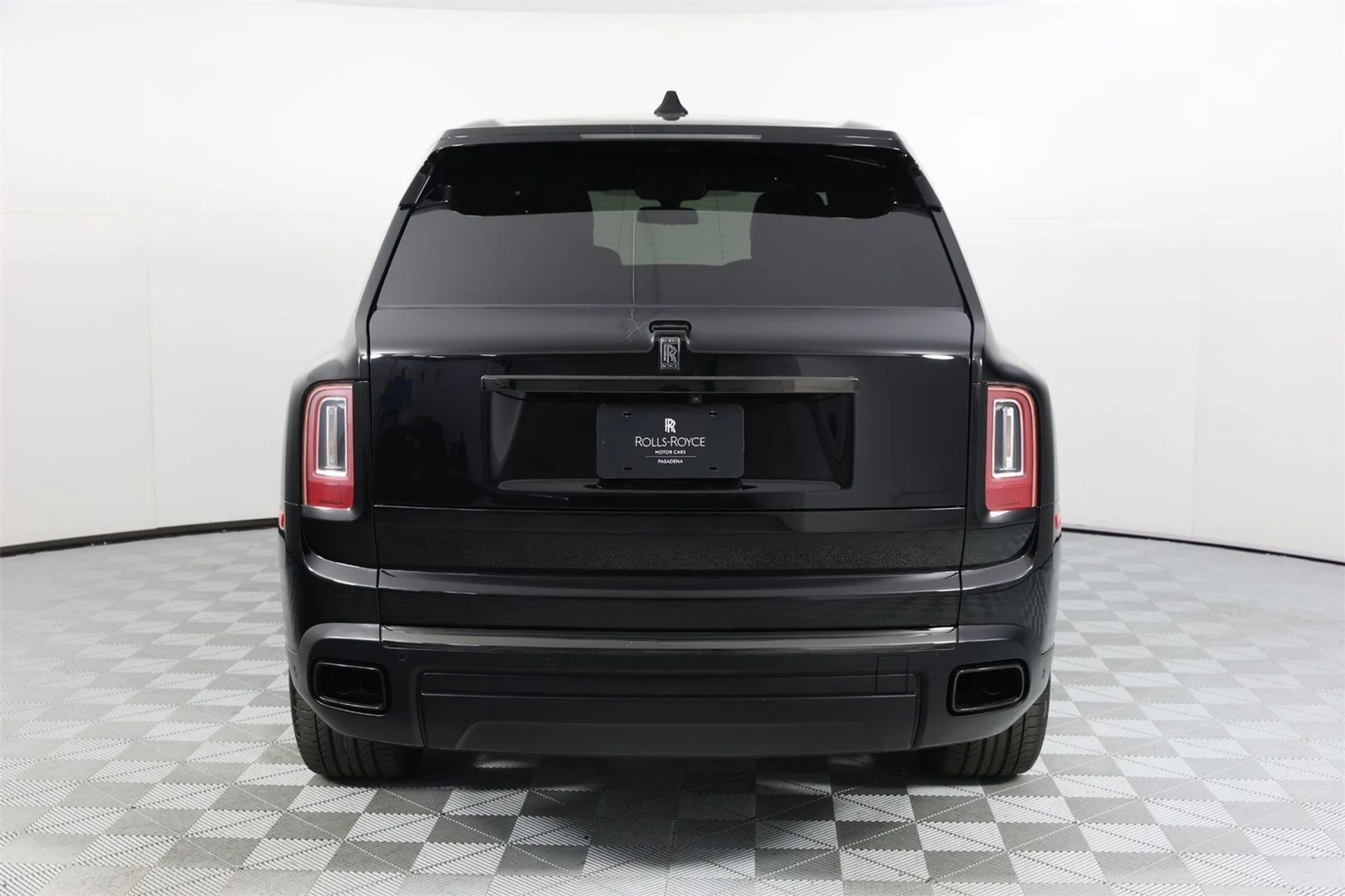 mph005_22650829_f2d899f72269adab0f6902277b4d3b65_39963915b6