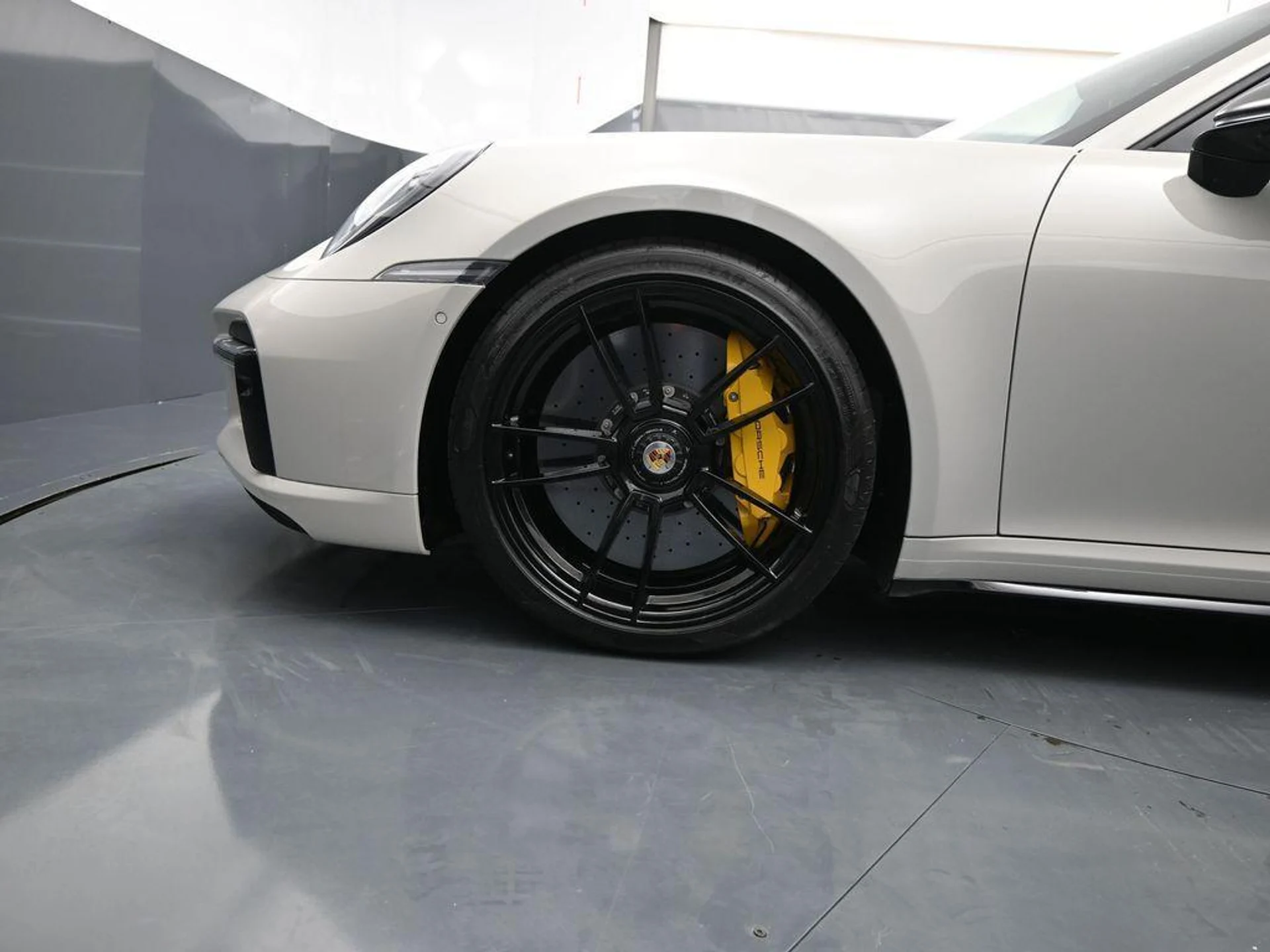 mph005_2270265323_67_J4_M5_OVS_Qr_CD_Nc45uq9x_Awy_F9k_99a1335003