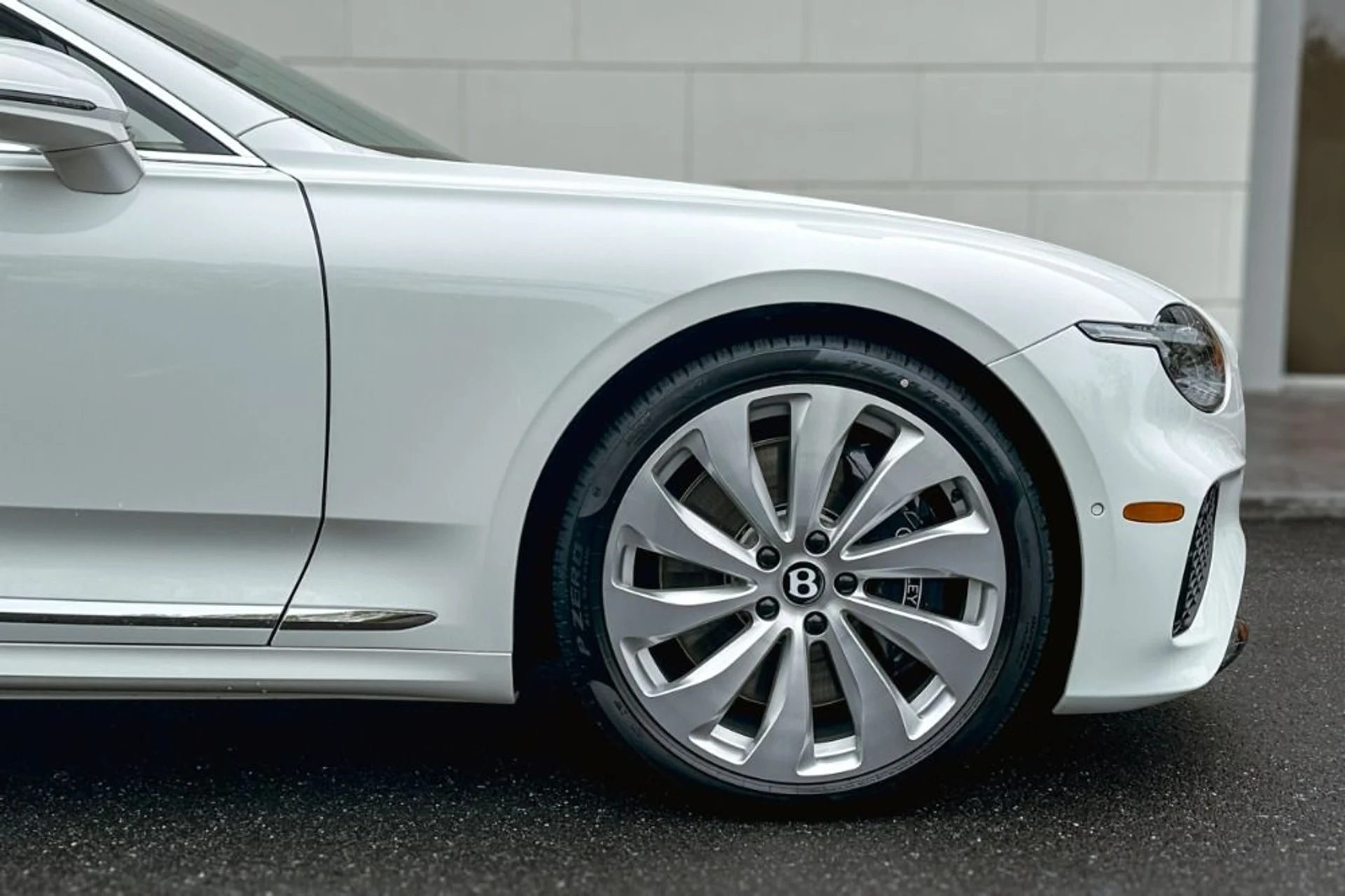 mph005_2272249942_New_2026_Bentley_Continental_GT_1777983882_1bda632f91