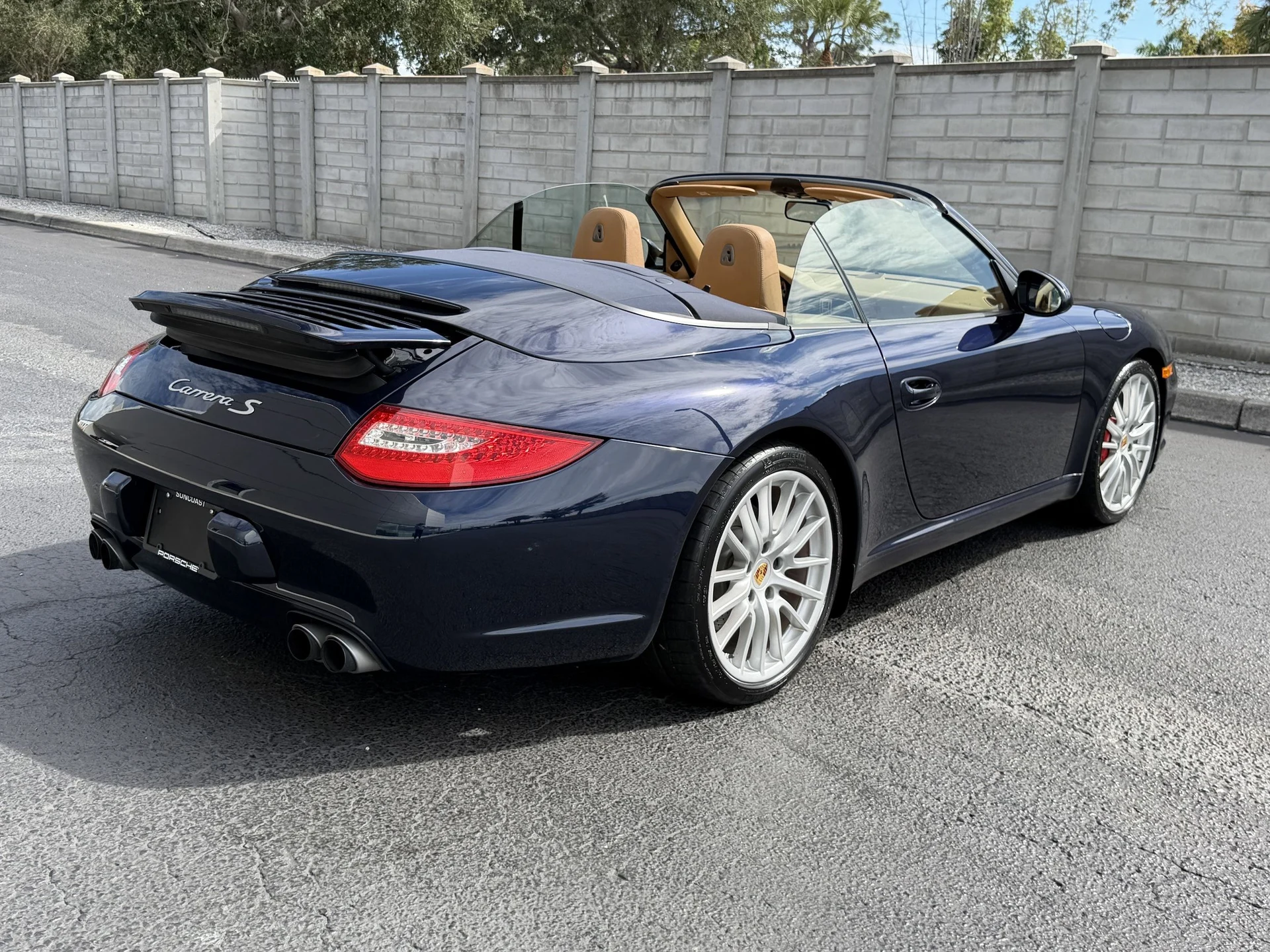 mph005_2275542257_dccc746780523a10bdce130732384f6fx_48d135c607