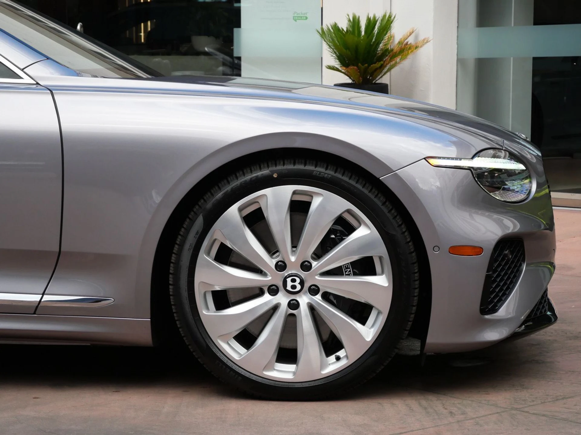 mph005_228012371_a88903f7d08cdfed0bb4bfb0194e40f0x_b3afee143c