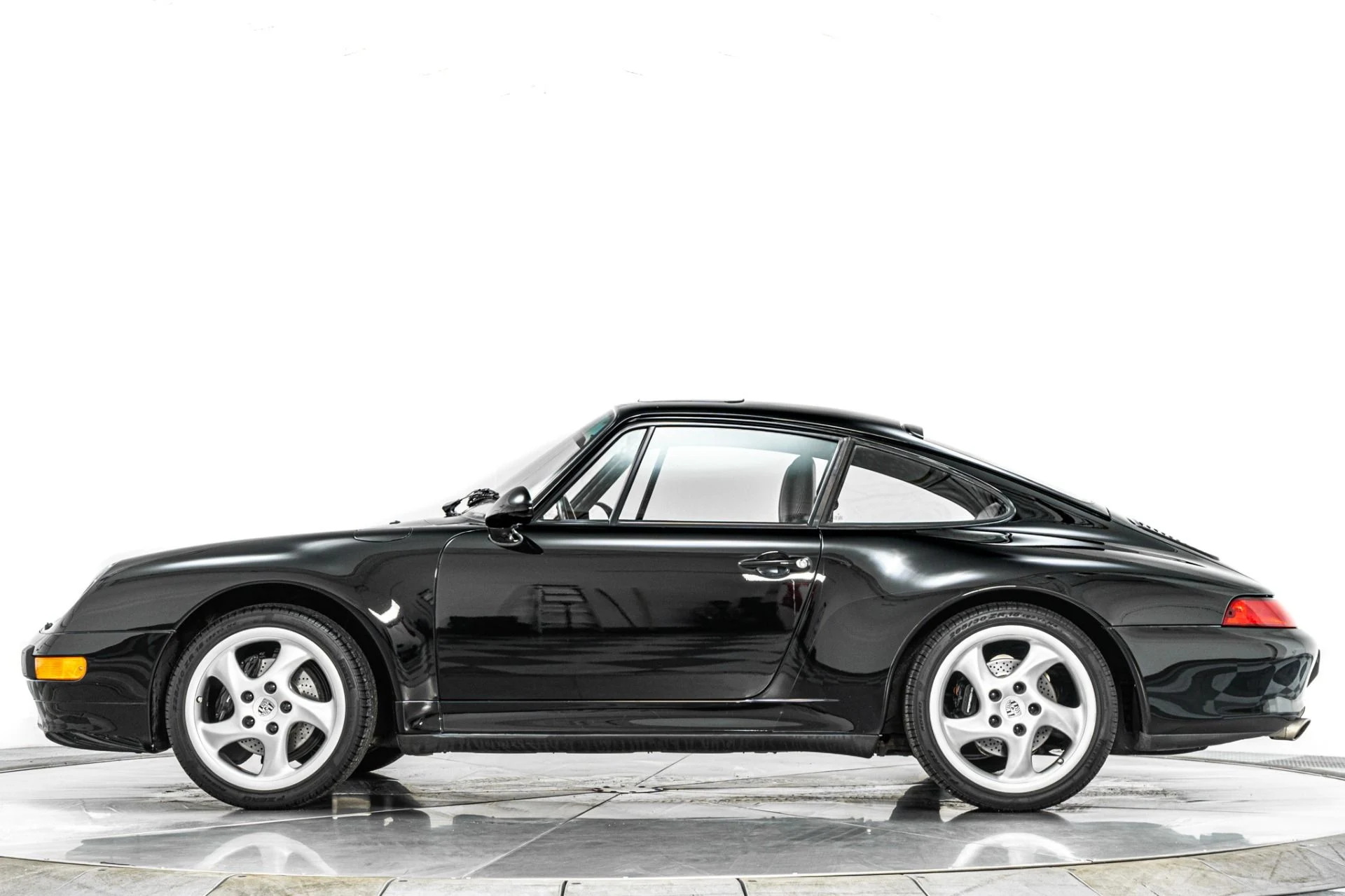 mph005_2281559908_Used_1997_Porsche_911_Carrera_S_1786395706_4d8ed59059