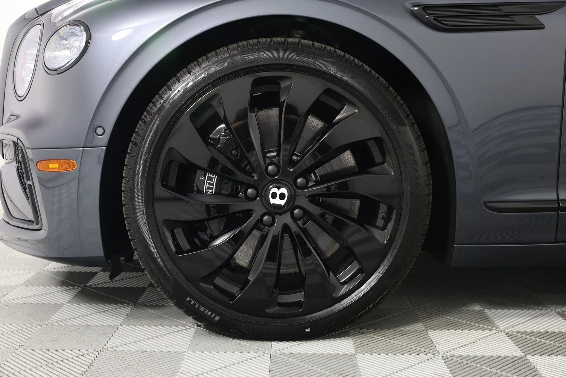 mph005_2282842158_b8f7e94d5e244831c6a6458458800508_006935f96e