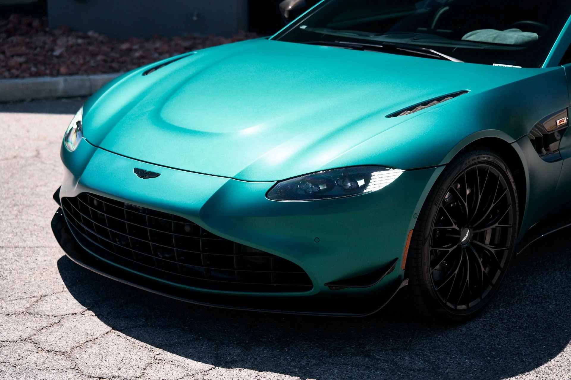 mph005_2282926012_Used_2023_Aston_Martin_Vantage_F1_Edition_1755655598_6745748aa7
