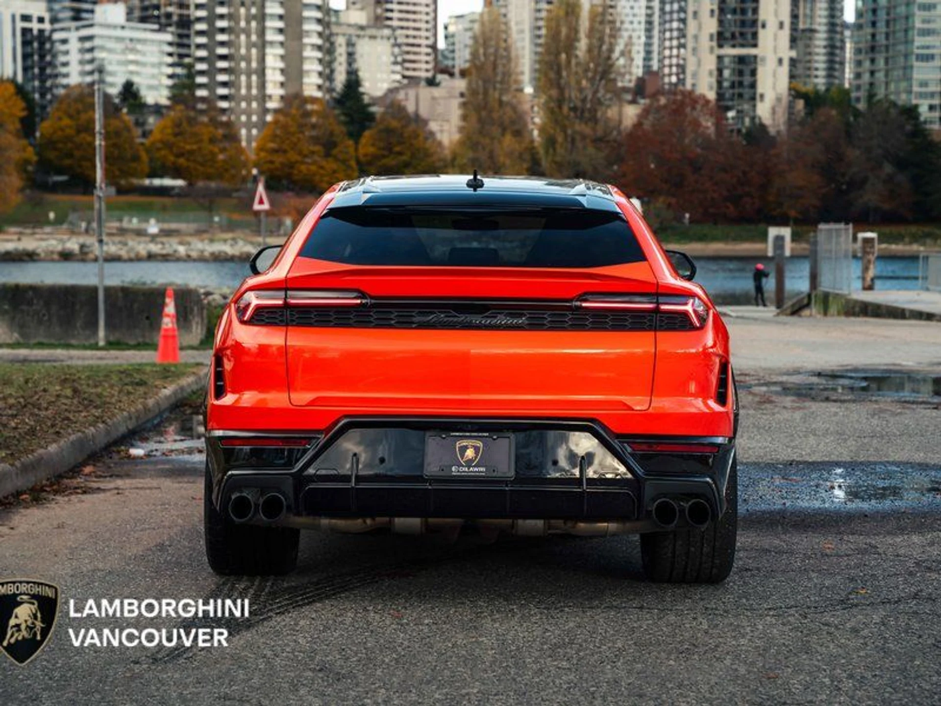 mph005_228651536_38620862_01282_2025_lamborghini_urus_006_bfc0d889f3