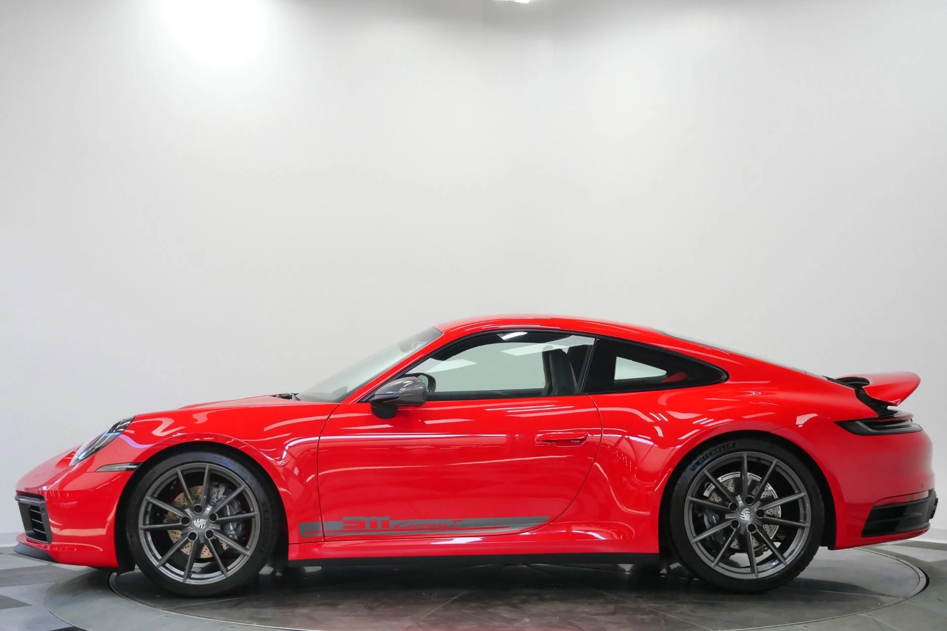 mph005_2289900402_Used_2024_Porsche_911_Carrera_T_7_Speed_Manual_Low_Miles_1781222845_bea3e4b645