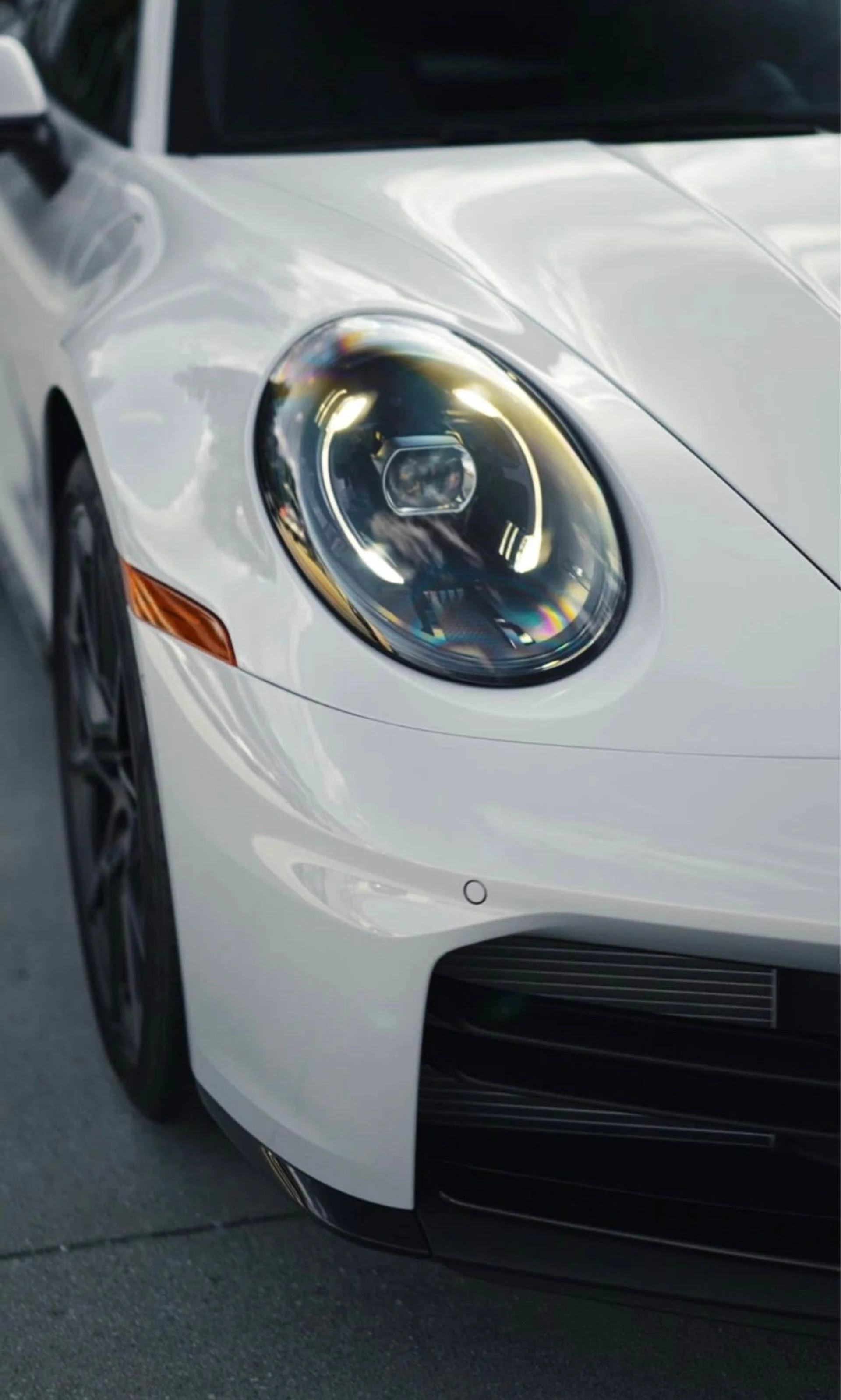 mph005_2291911289_Used_2025_Porsche_911_Carrera_S_1765488342_bc70953804