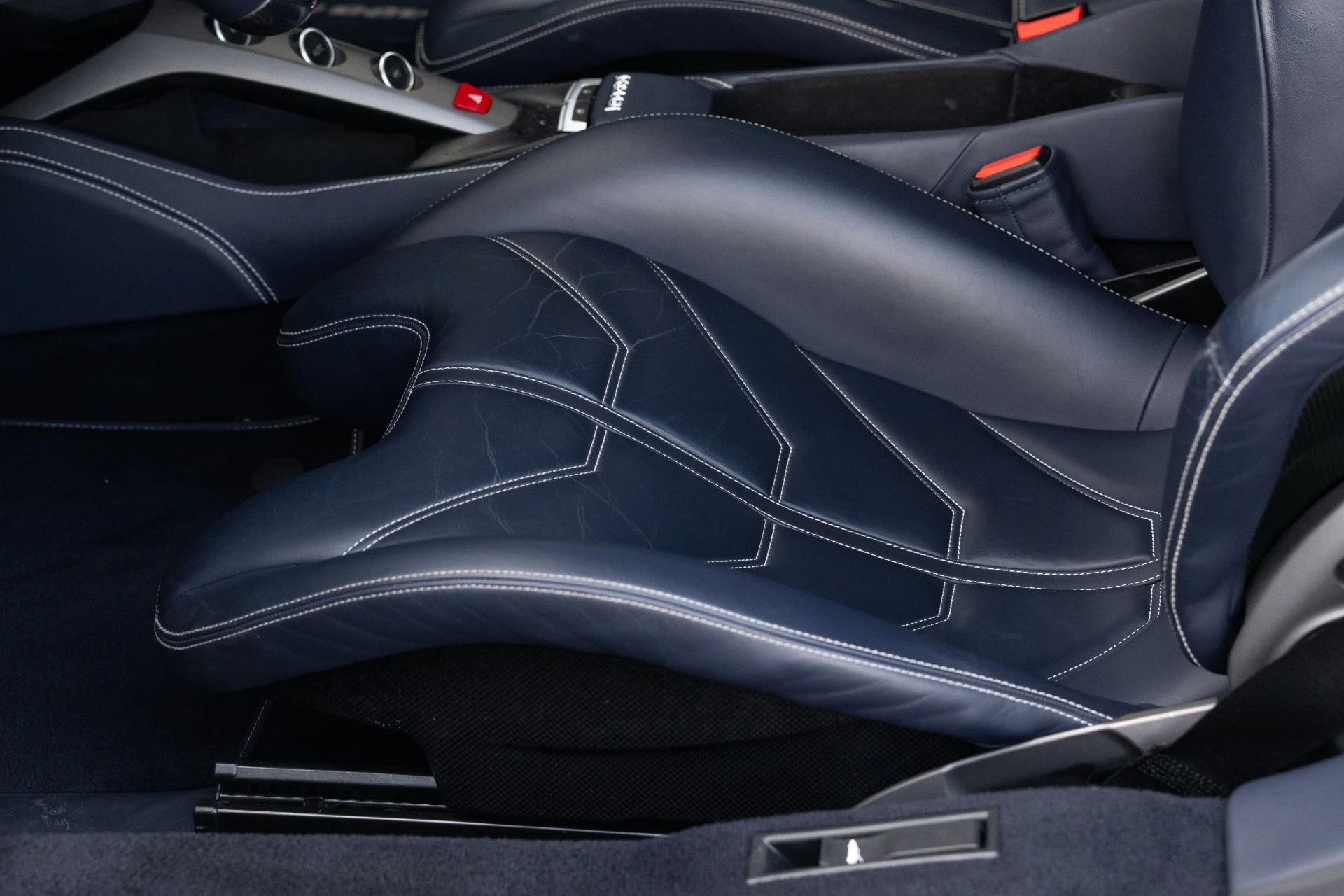 mph005_2295896214_Used_2016_Ferrari_488_GTB_1772567707_ce443510fc