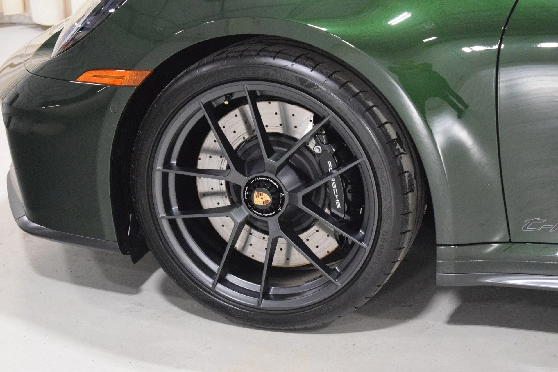 mph005_230292514_a0cfbd0f0ea75eced62bba92c9b3cf76x_2ca29e5754