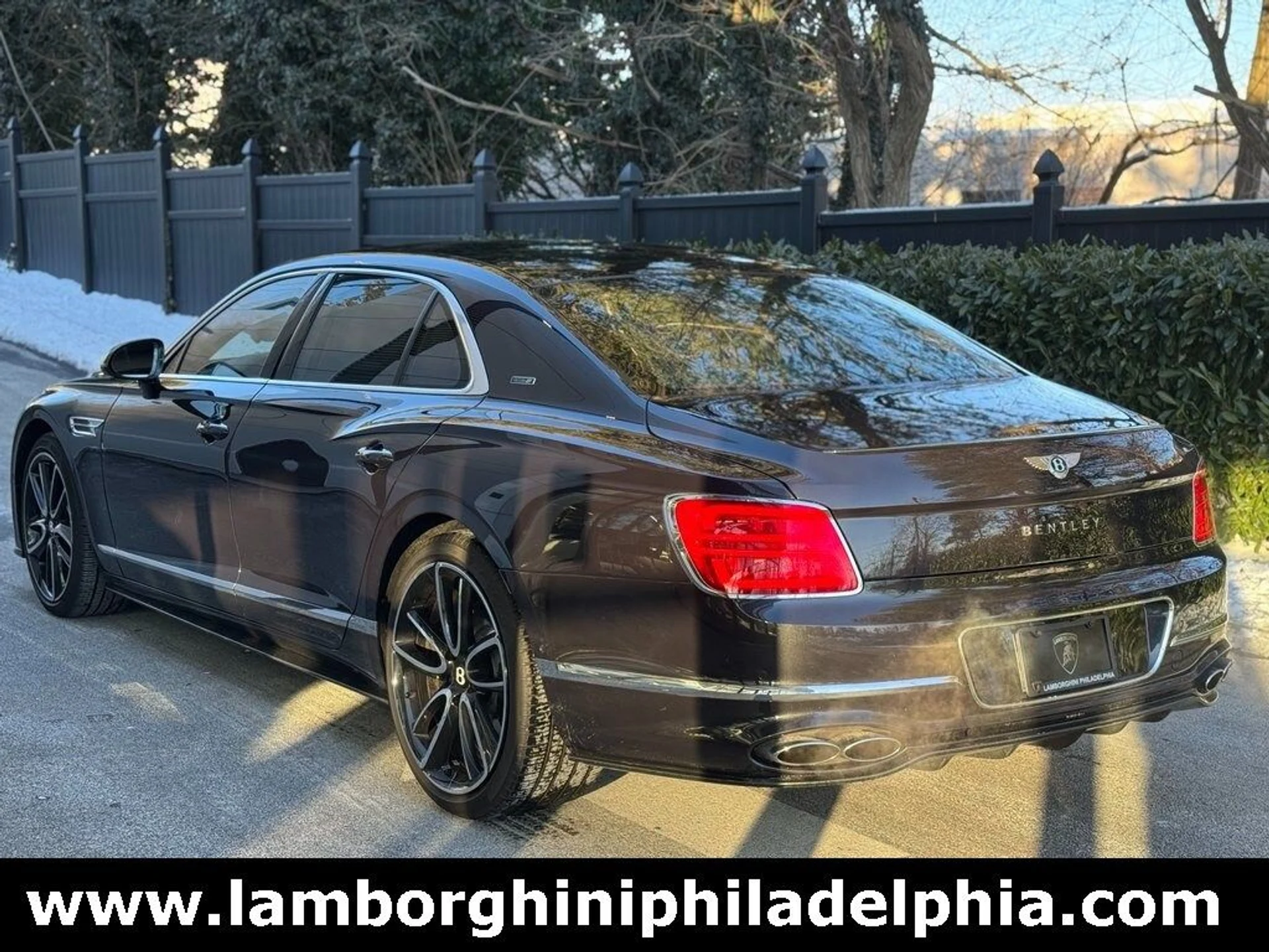 mph005_2307416180_911b469e5c7b7899744148e4b4dc0195x_51714e5ec3