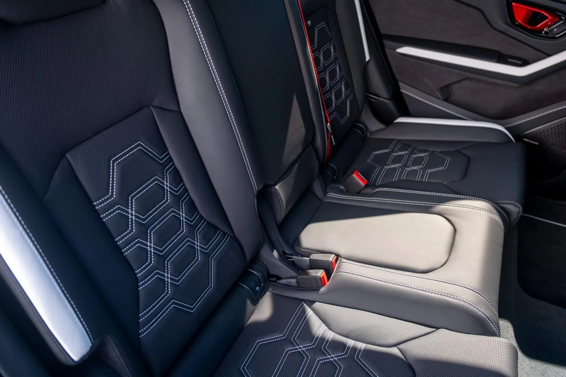 mph005_230757858_f86690ec31612835fa8f99a765c23835_fc36f4e8f6