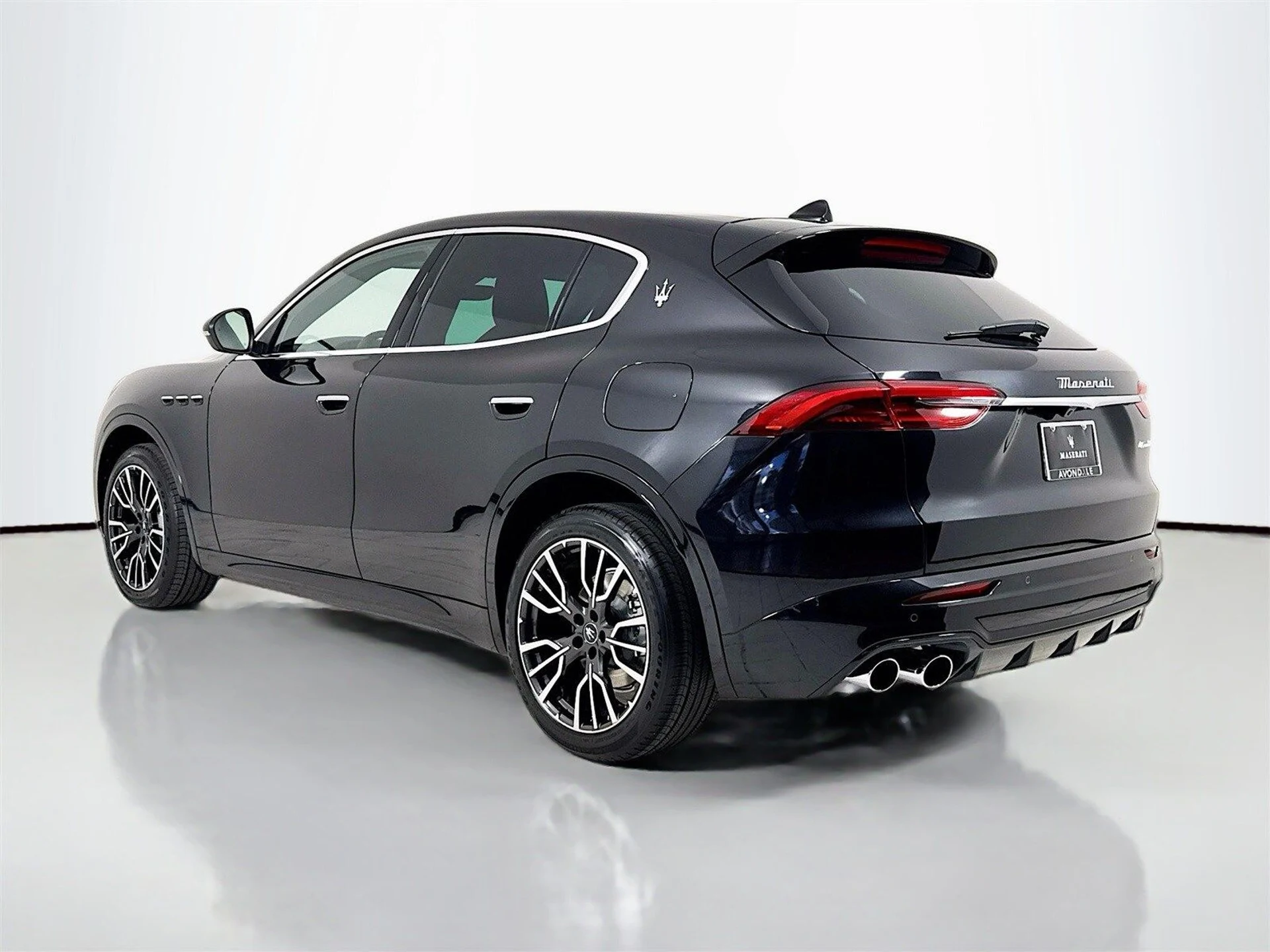 mph005_2311384734_b50294a3bc7124d0e9125c10fd075025x_88a4edecd0