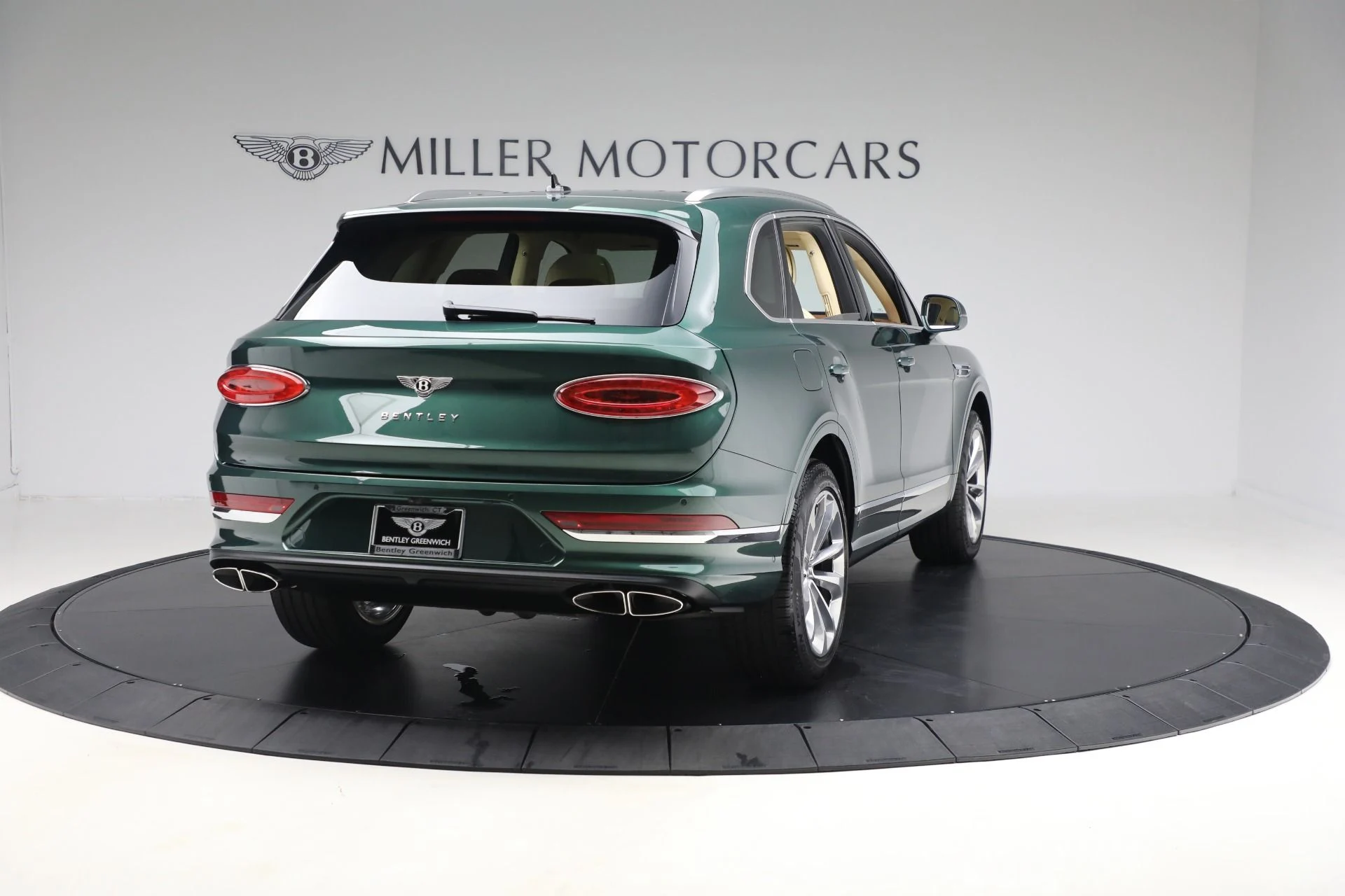 mph005_2314866847_Used_2023_Bentley_Bentayga_V8_2efe528d18