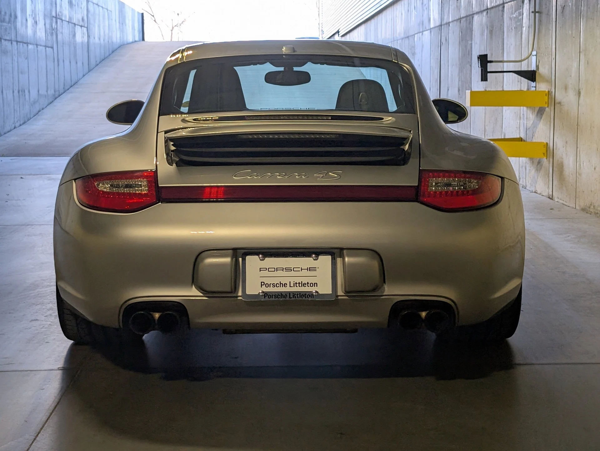 mph005_2318826837_3e720cc1ea3e0b6b87b0033ae26705dcx_628cfab892