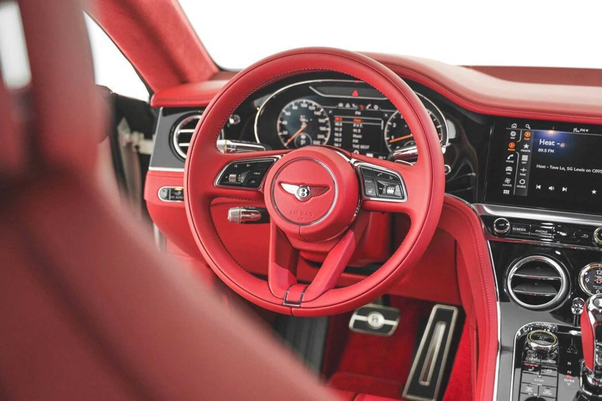 mph005_2323055181_ac949b97b4014a87c1f53d663b19e086x_081cc46031