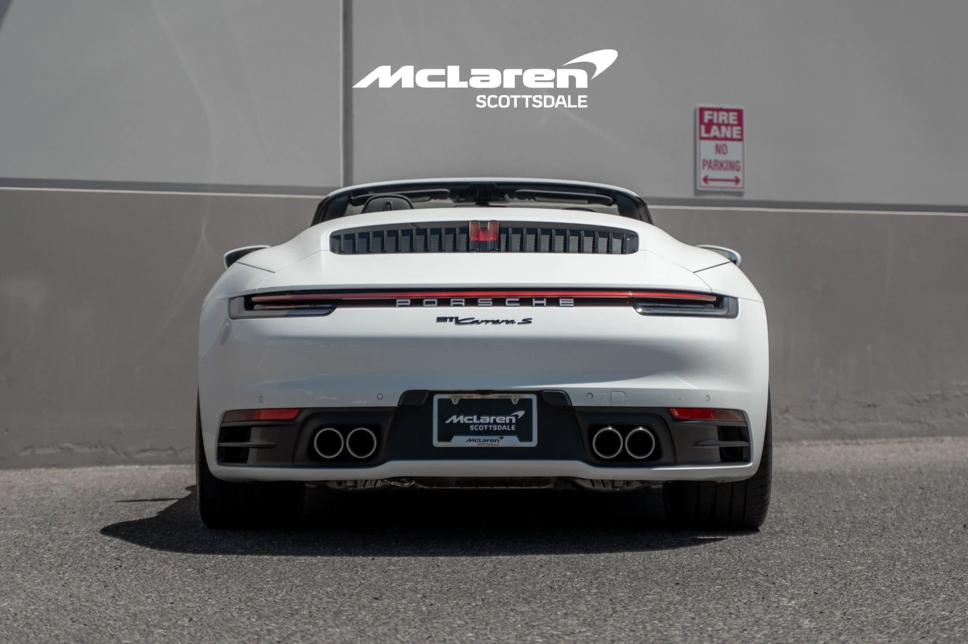 mph005_2324677633_Used_2024_PORSCHE_911_1782150763_39c98772c2