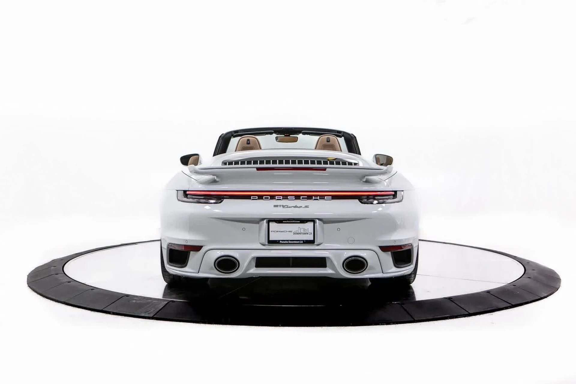 mph005_2325852757_83f01429f3d4a1a212481dc4563cdc64x_da28d8ae50