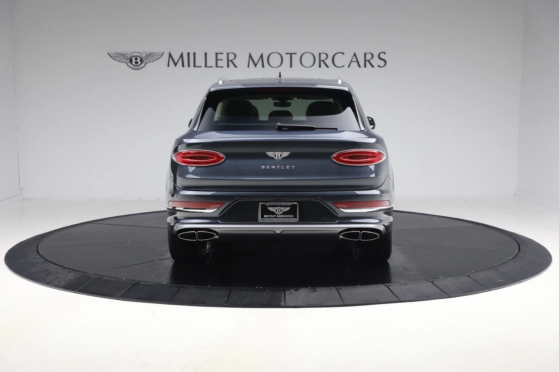 mph005_2328671846_New_2025_Bentley_Bentayga_Atelier_Edition_V8_0dd497d9af