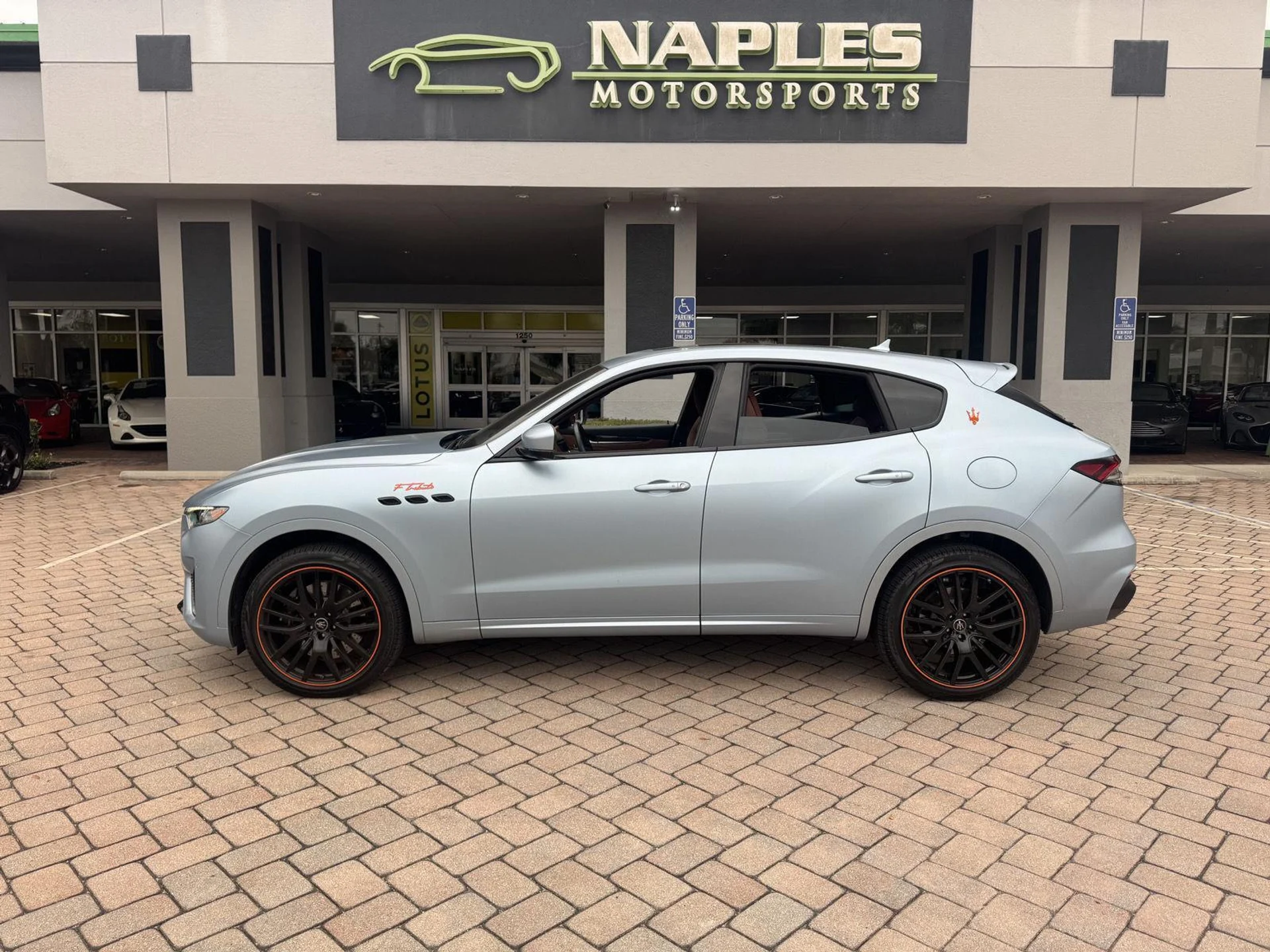 mph005_2350608414_Used_2023_maserati_Levante_F_Tributo_1773865359_7a3ed0891d